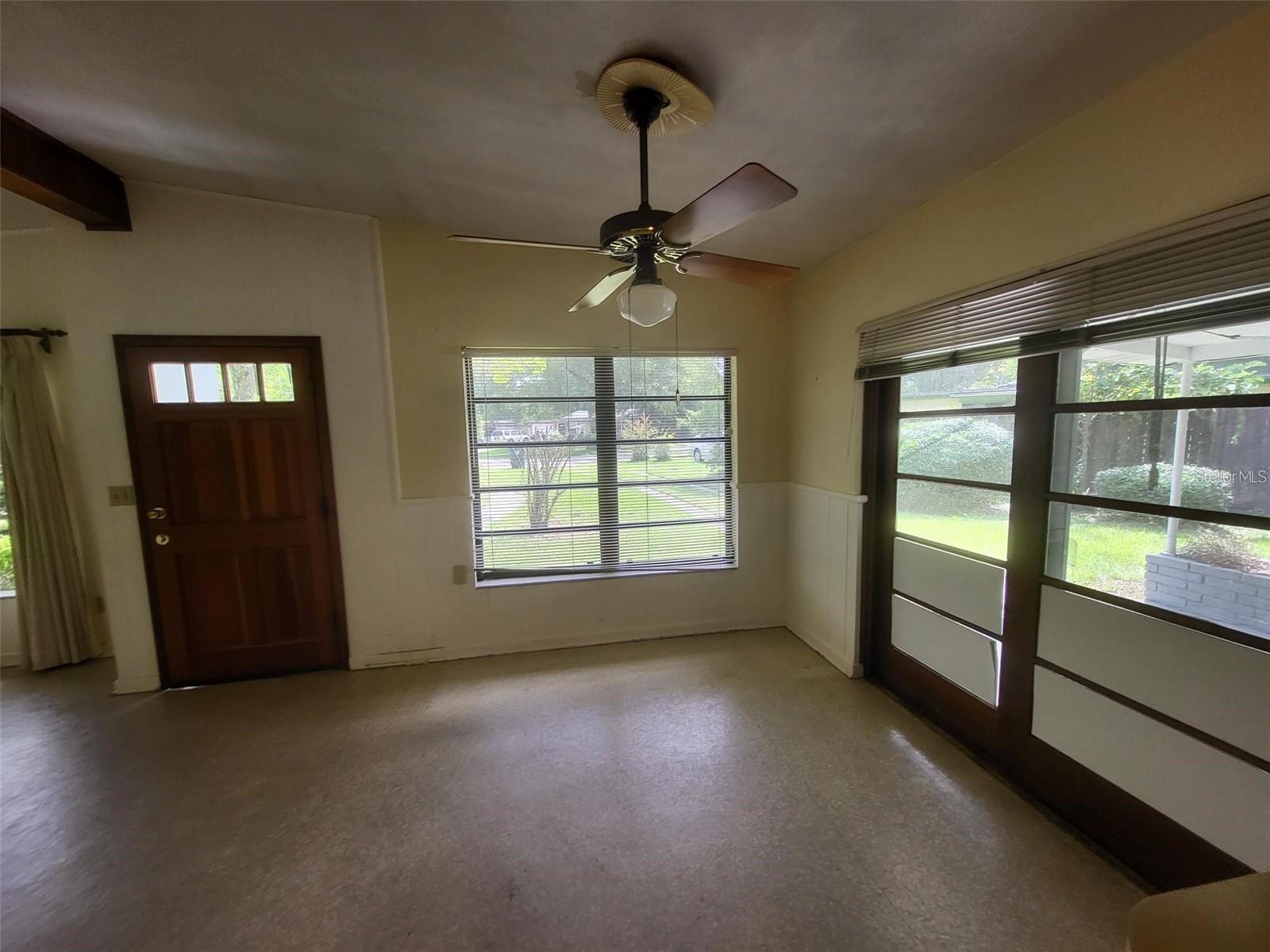 LAKEMONT HEIGHTS - Residential Lease