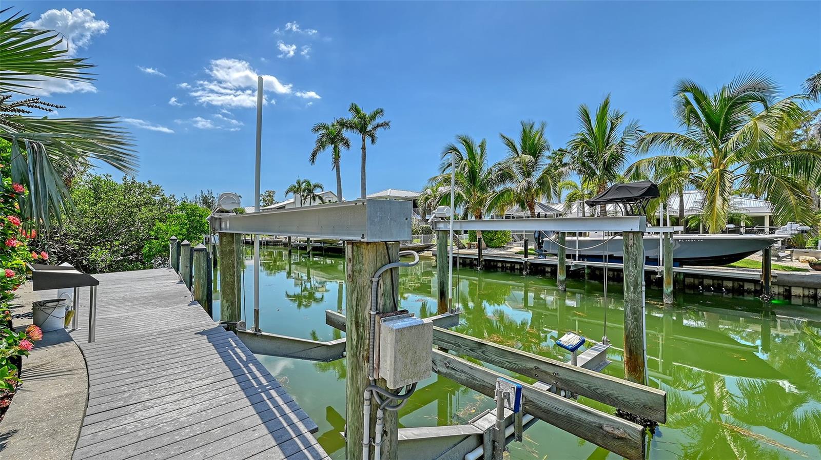 SLEEPY LAGOON PARK 2 - Residential