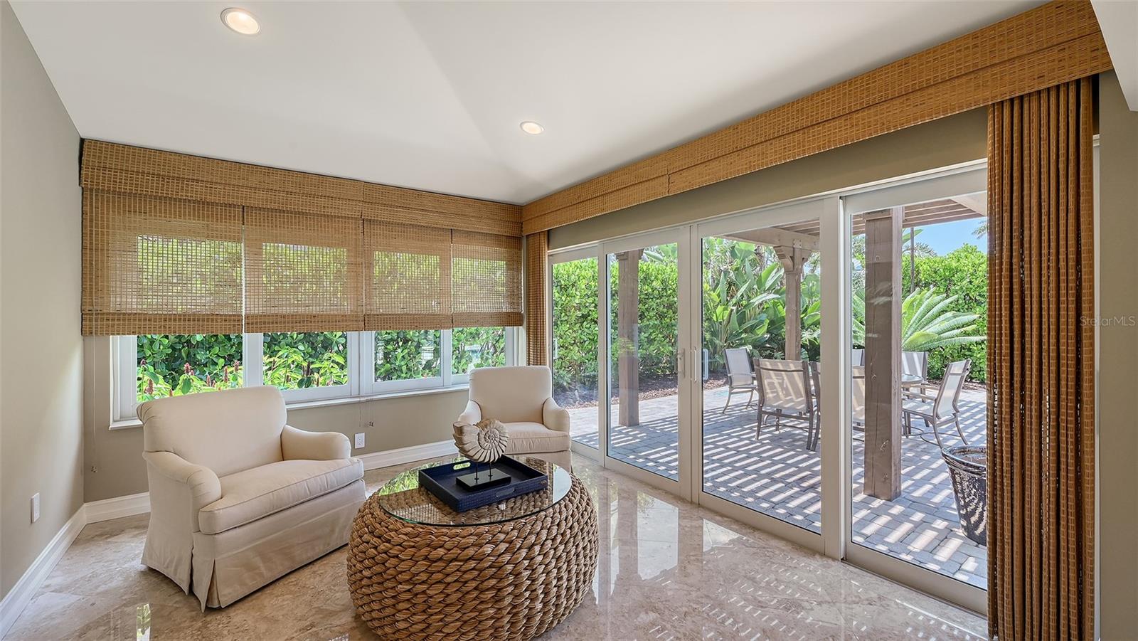 SLEEPY LAGOON PARK 2 - Residential