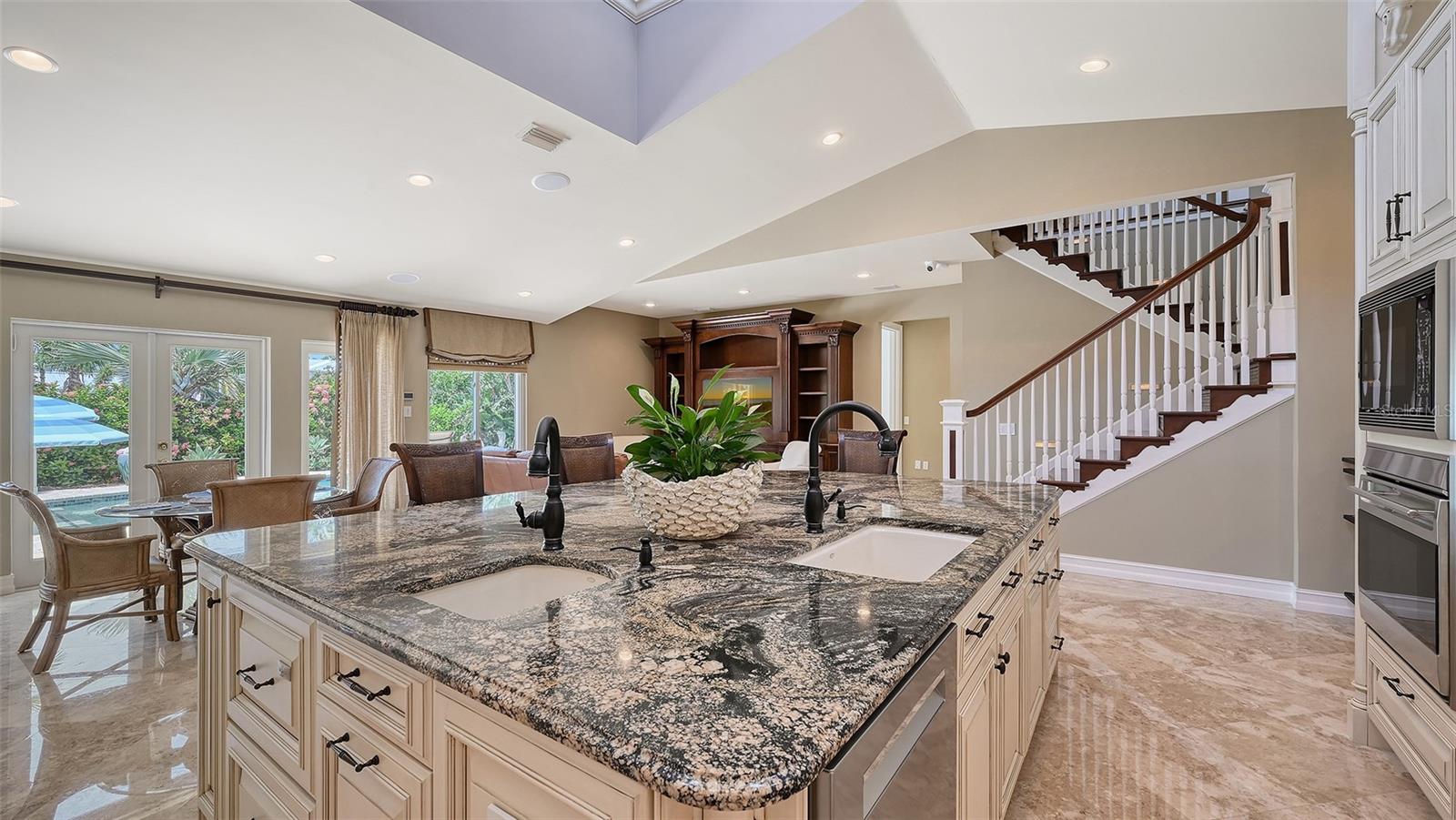 SLEEPY LAGOON PARK 2 - Residential