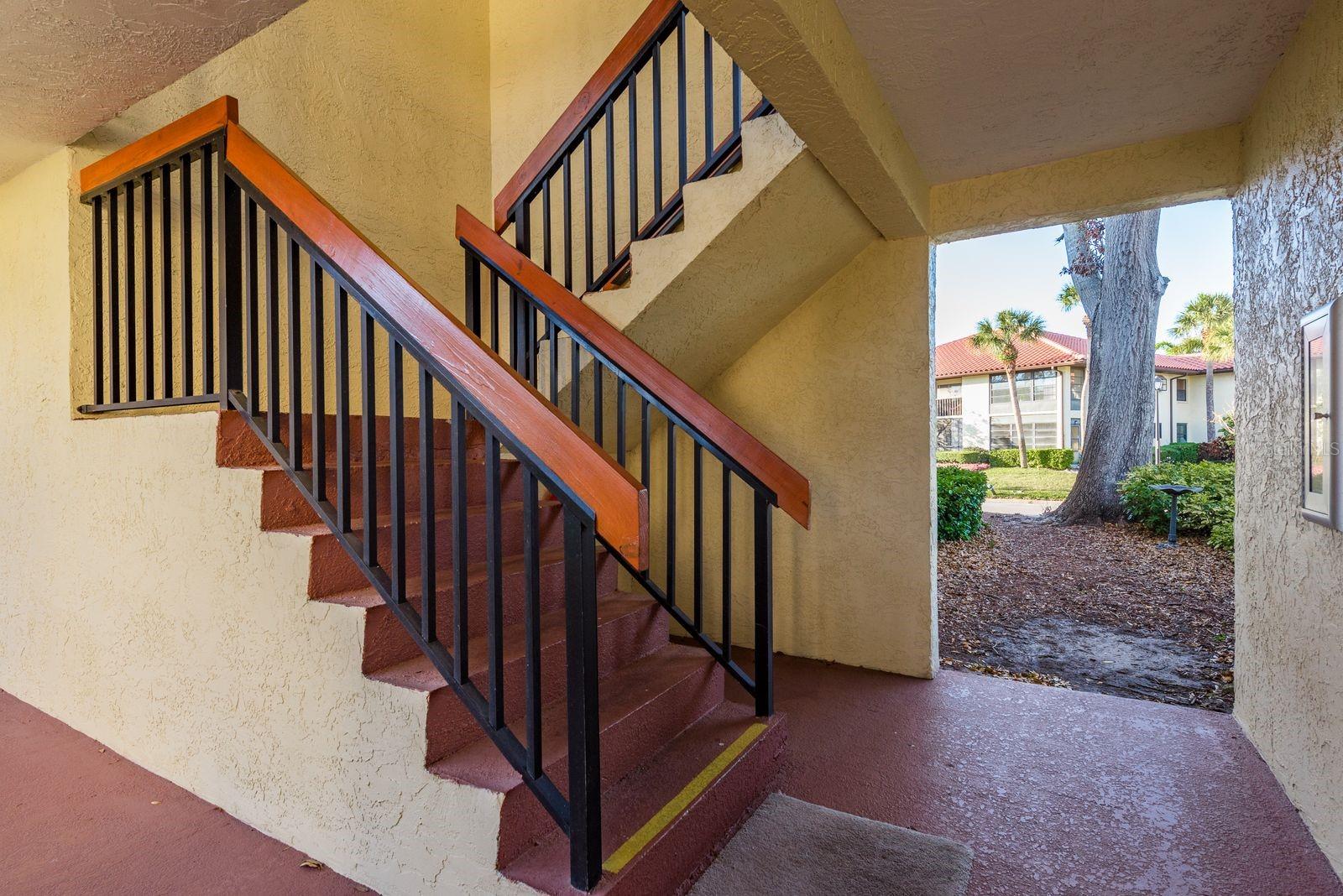 1712 HAMMOCK PINE BOULEVARD 1712