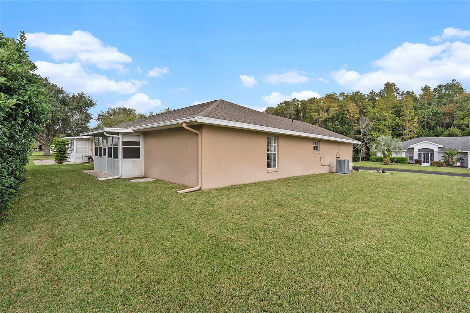 TAMPA BAY GOLF TENNIS CLUB PH 02 - Residential