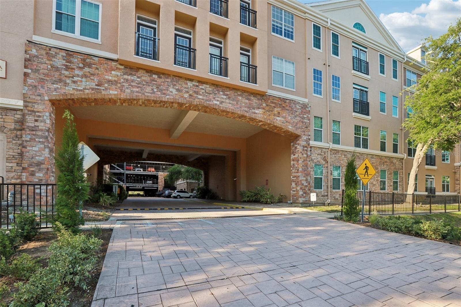 4221 W SPRUCE STREET 2309