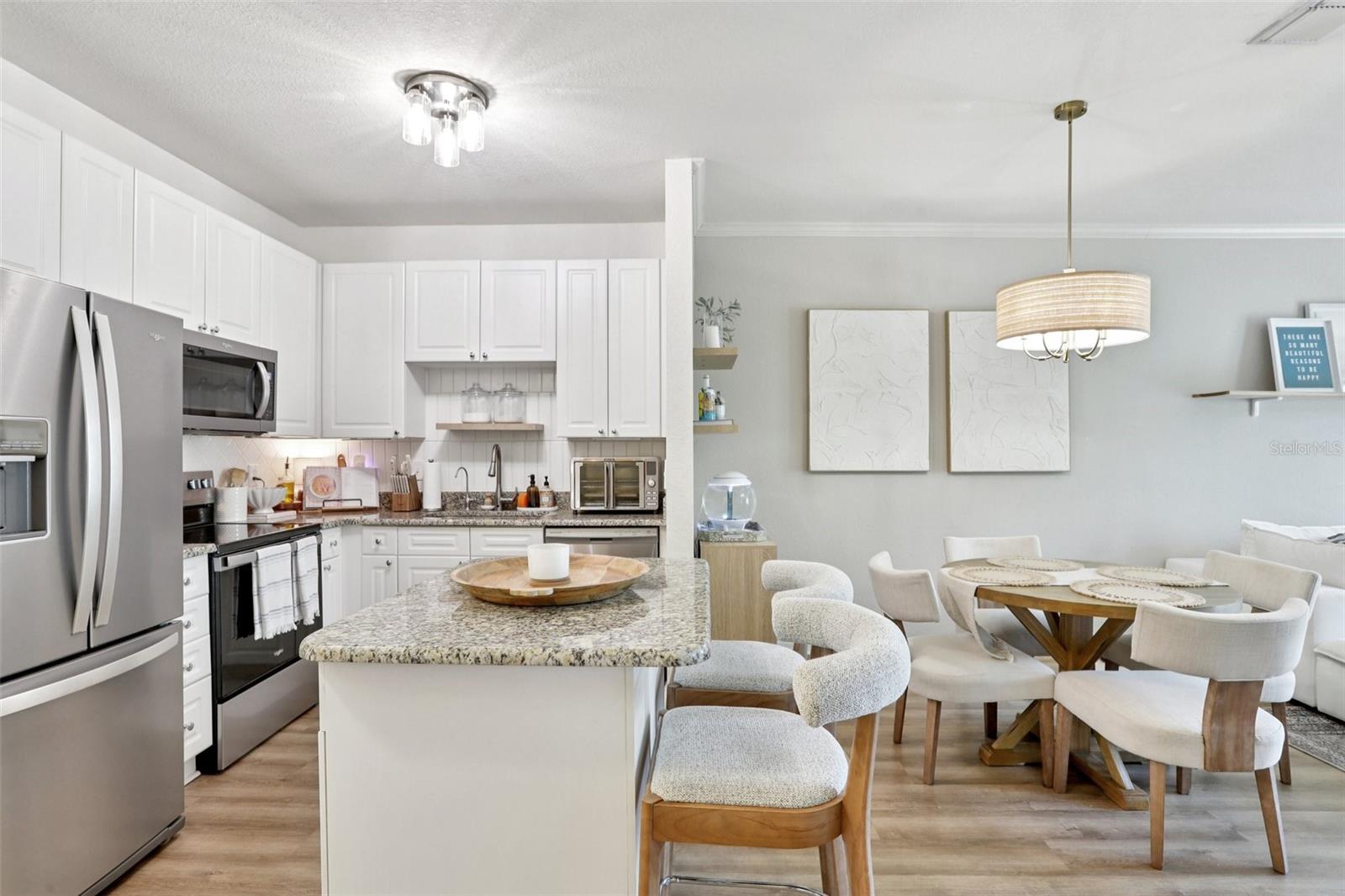 VILLA SONOMA AT INTERNATIONAL - Residential