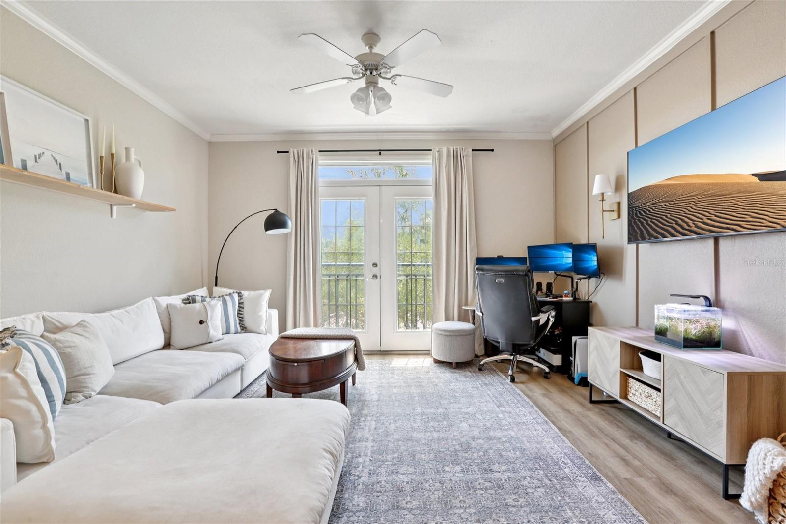 VILLA SONOMA AT INTERNATIONAL - Residential