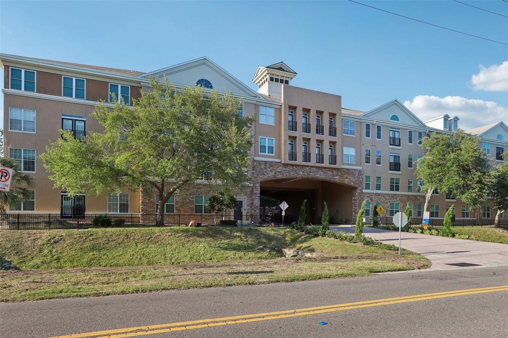 Photo of 4221 W Spruce Street #2309, Tampa, FL 33607 (MLS # TB8508732)