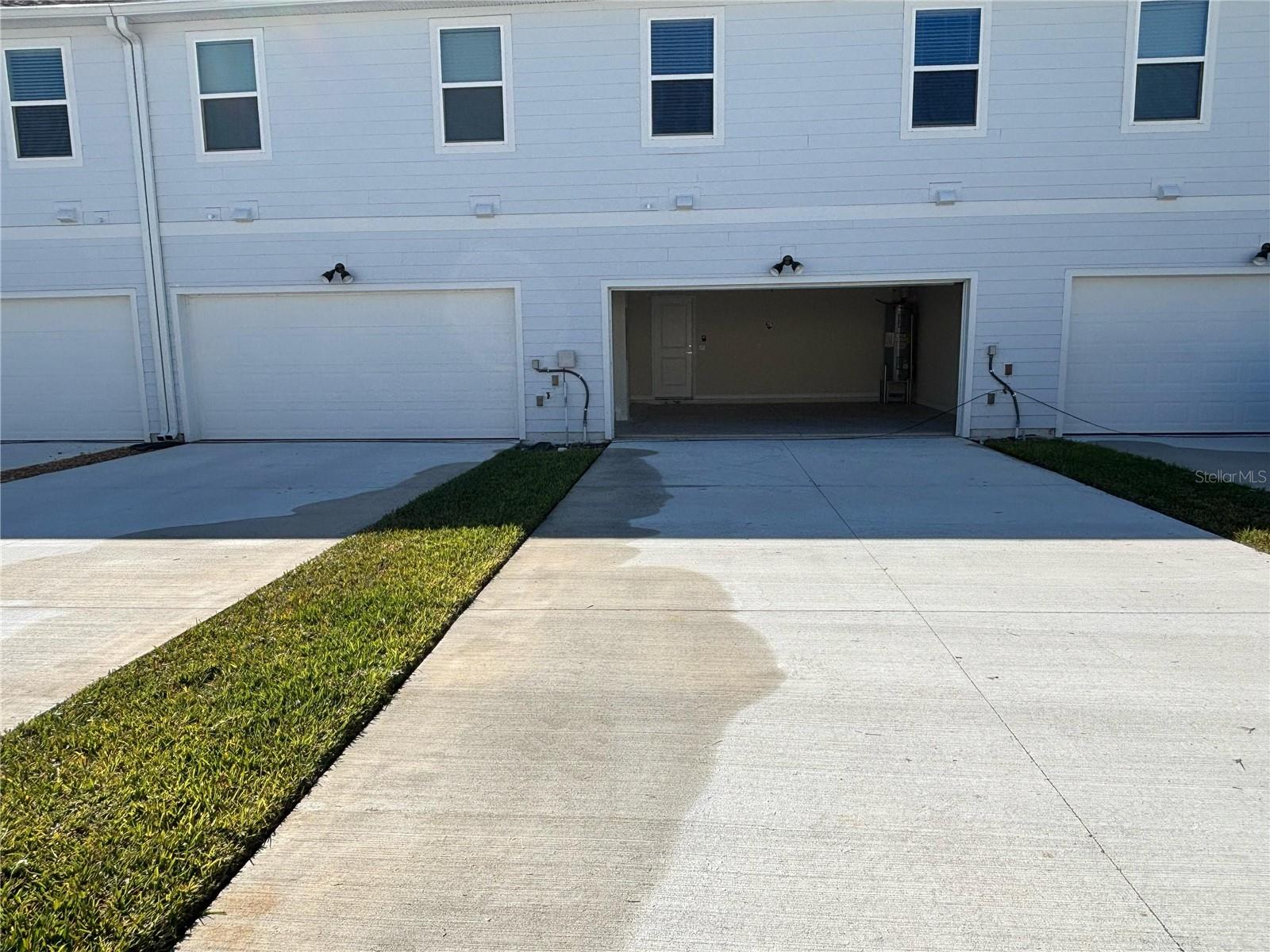 SILVERLEAF OAKS - Residential Lease