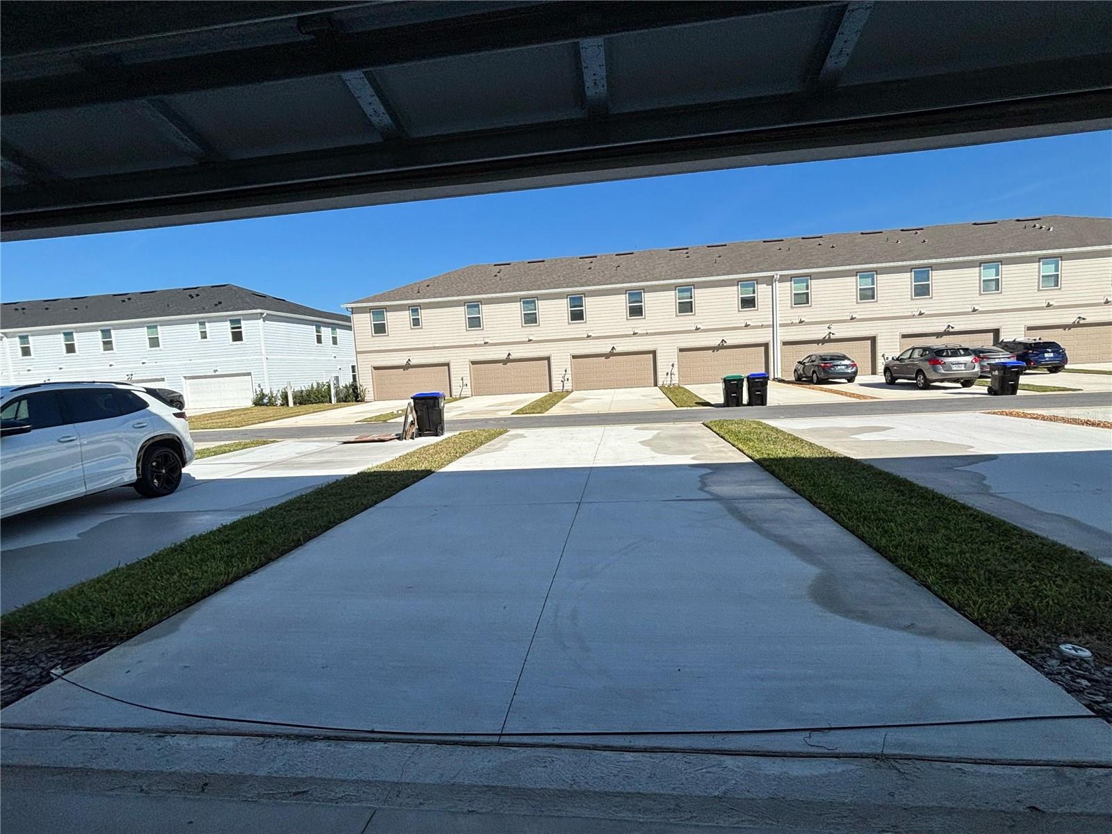 SILVERLEAF OAKS - Residential Lease