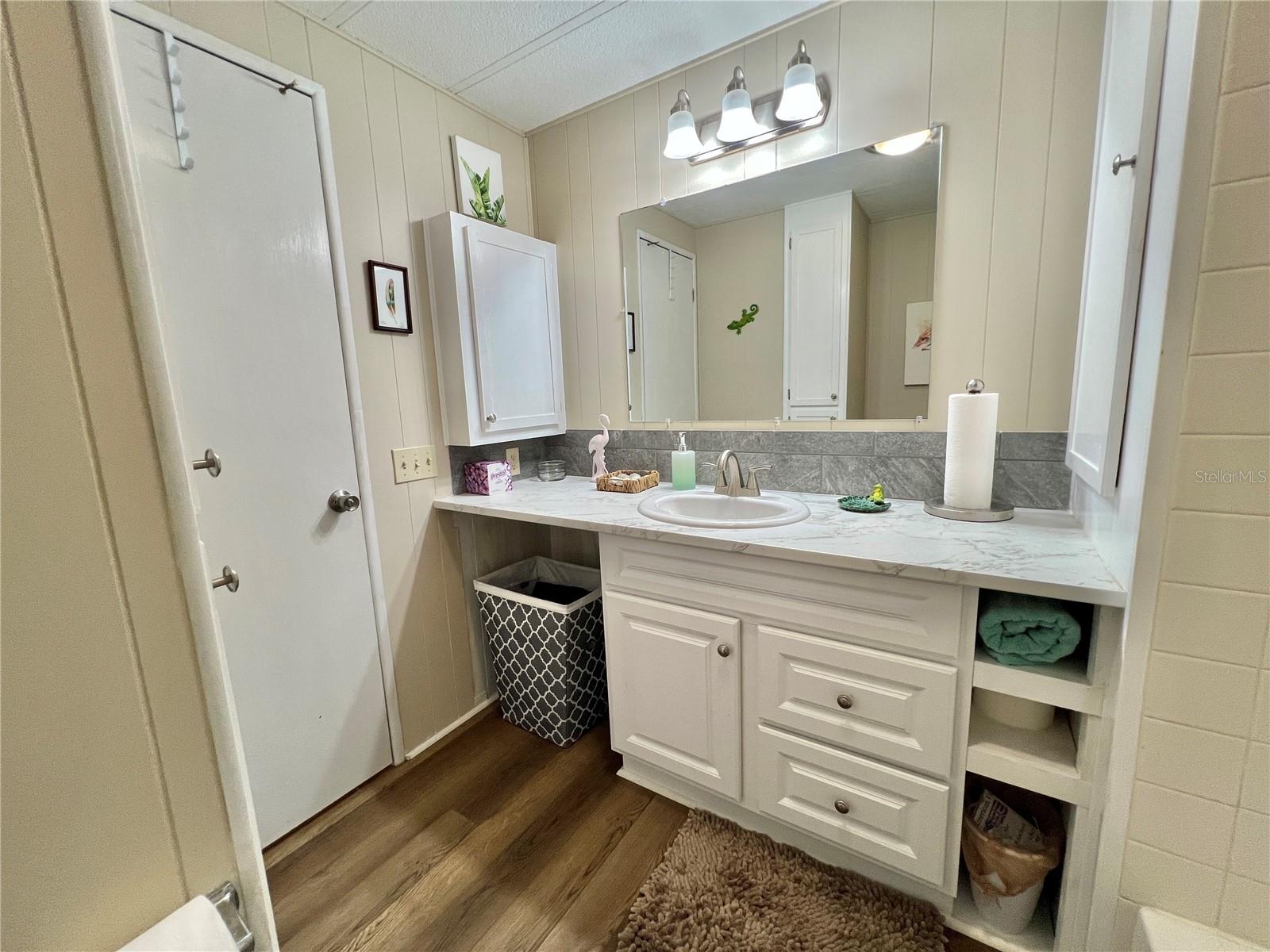 HAWTHORNE AT LEESBURG A COOP - Residential