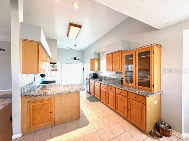 SWEETWATER GOLF & TENNIS CLUB ADD 02 - Residential