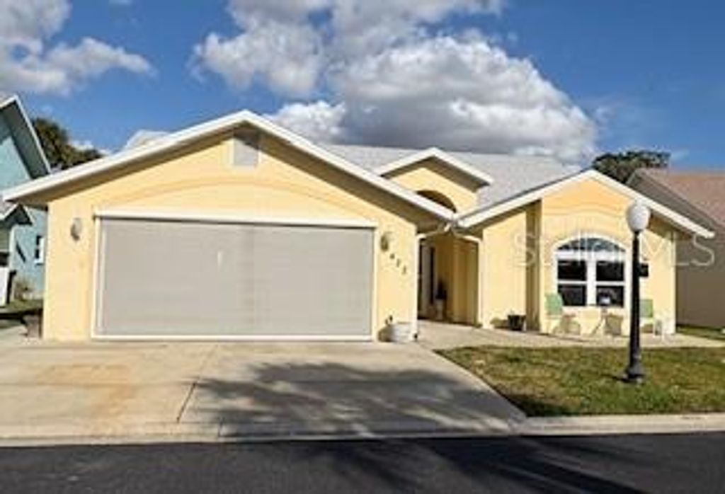 Photo of 422 Harbourview Drive, Haines City, FL 33844 (MLS # P4937616)