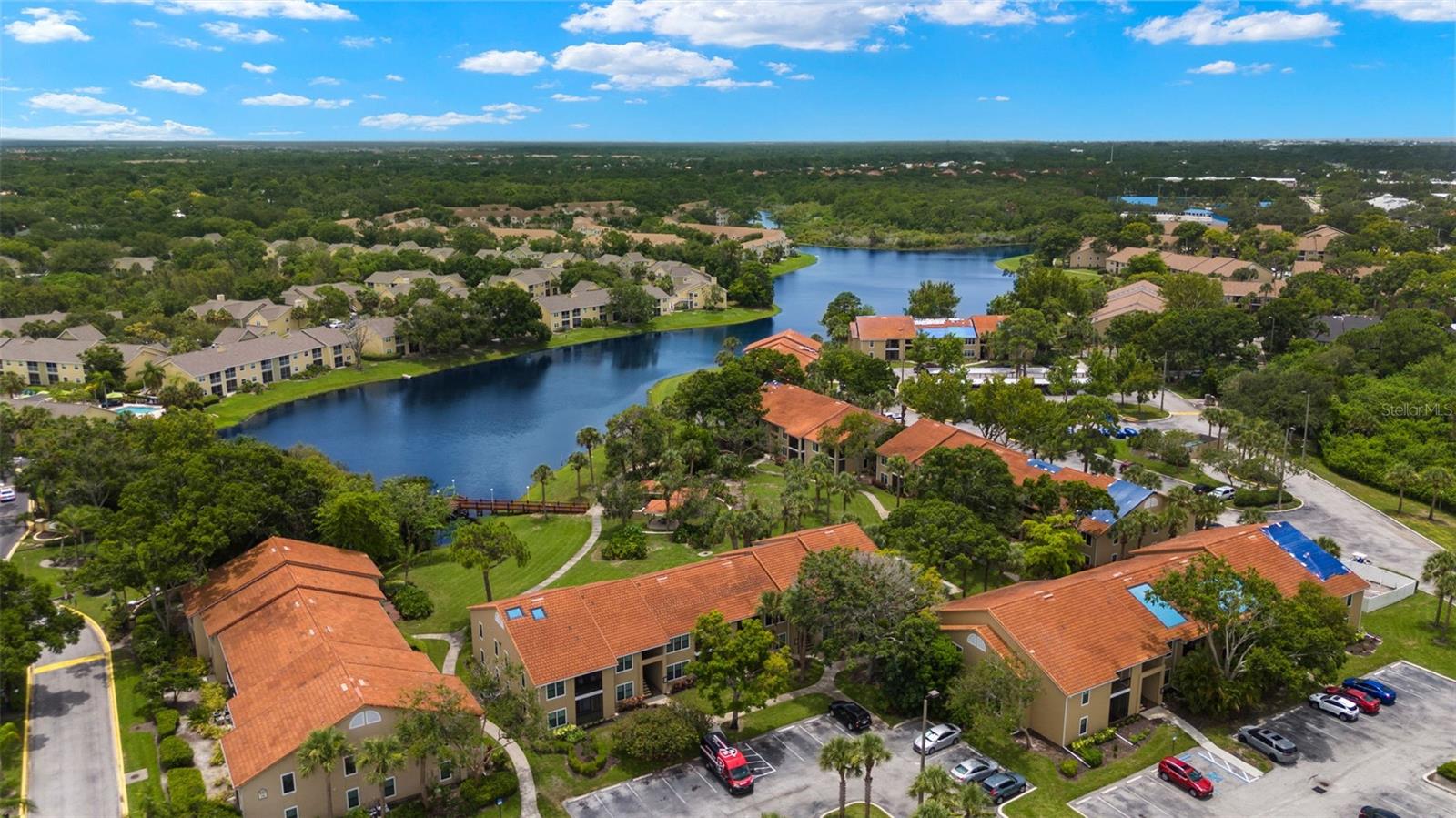 View SARASOTA, FL 34238 condo