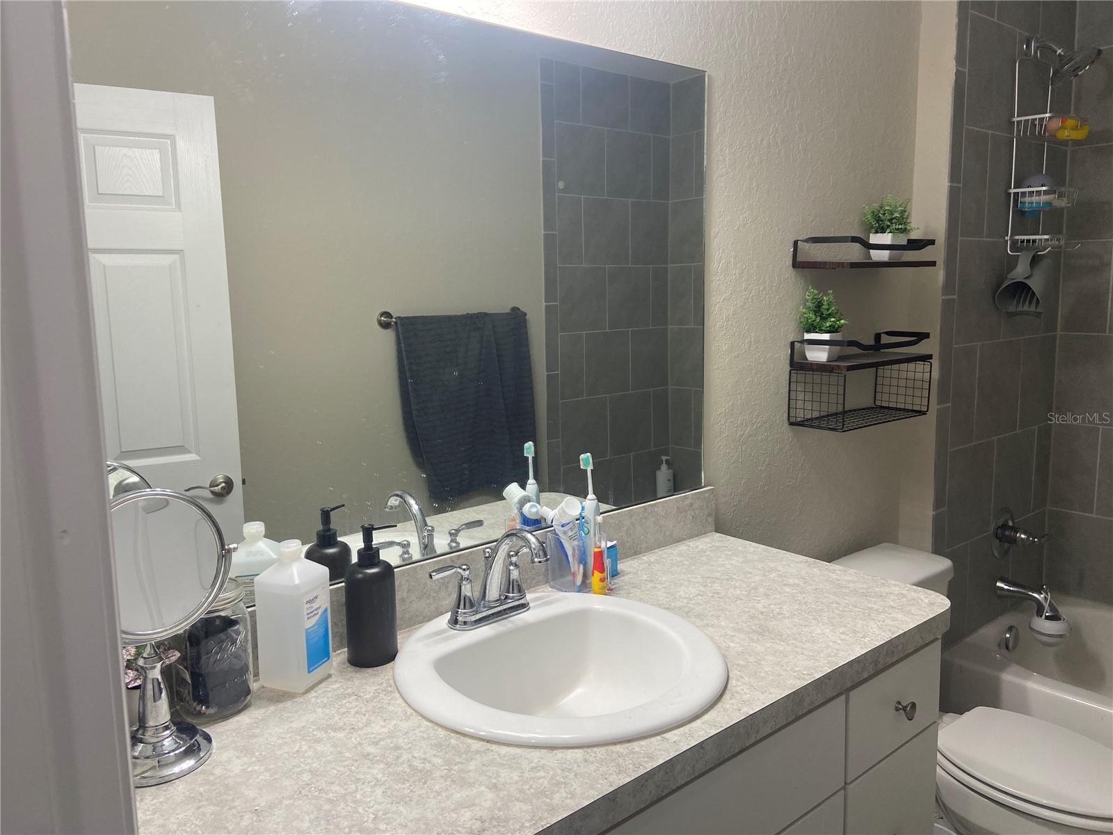 MARION OAKS - Residential