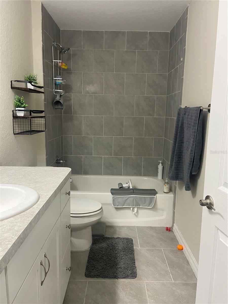 MARION OAKS - Residential