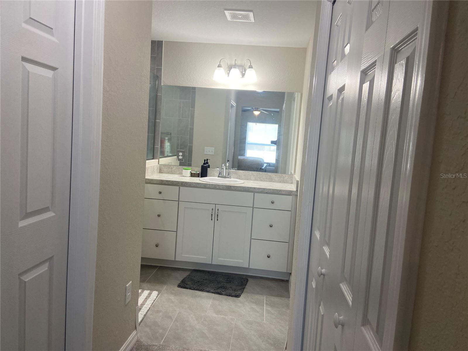 MARION OAKS - Residential