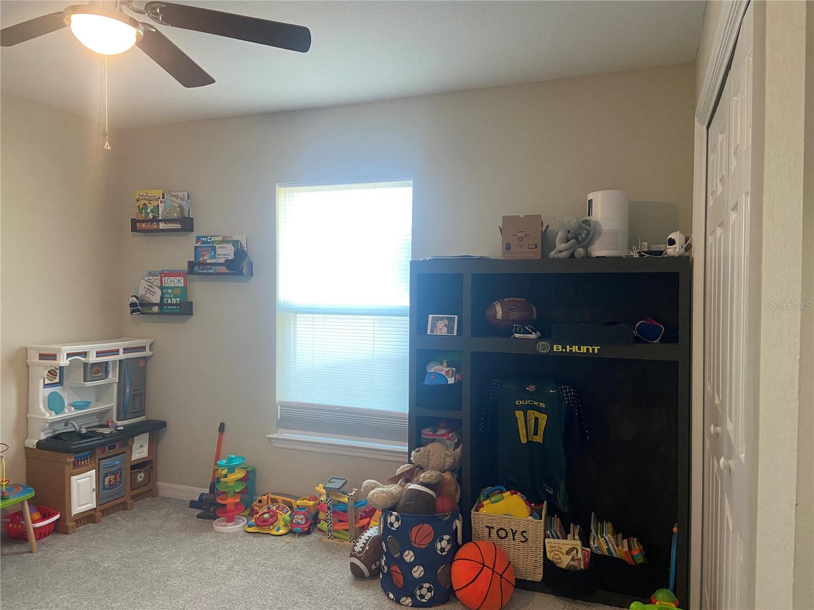 MARION OAKS - Residential