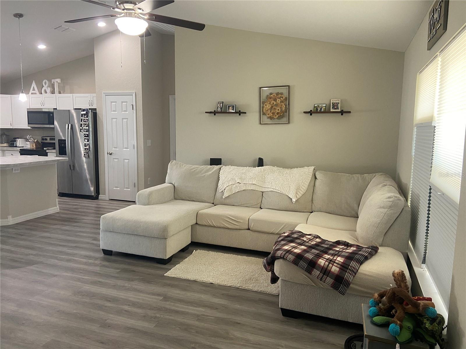 MARION OAKS - Residential