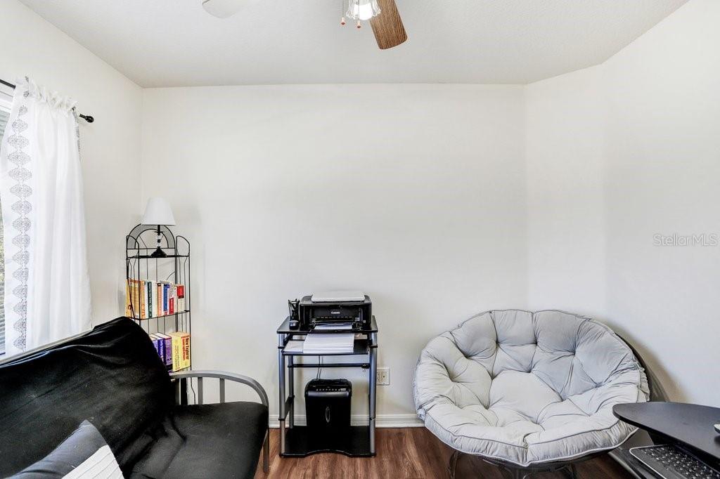 THOUSAND OAKS MULTI FAMILY - Residential