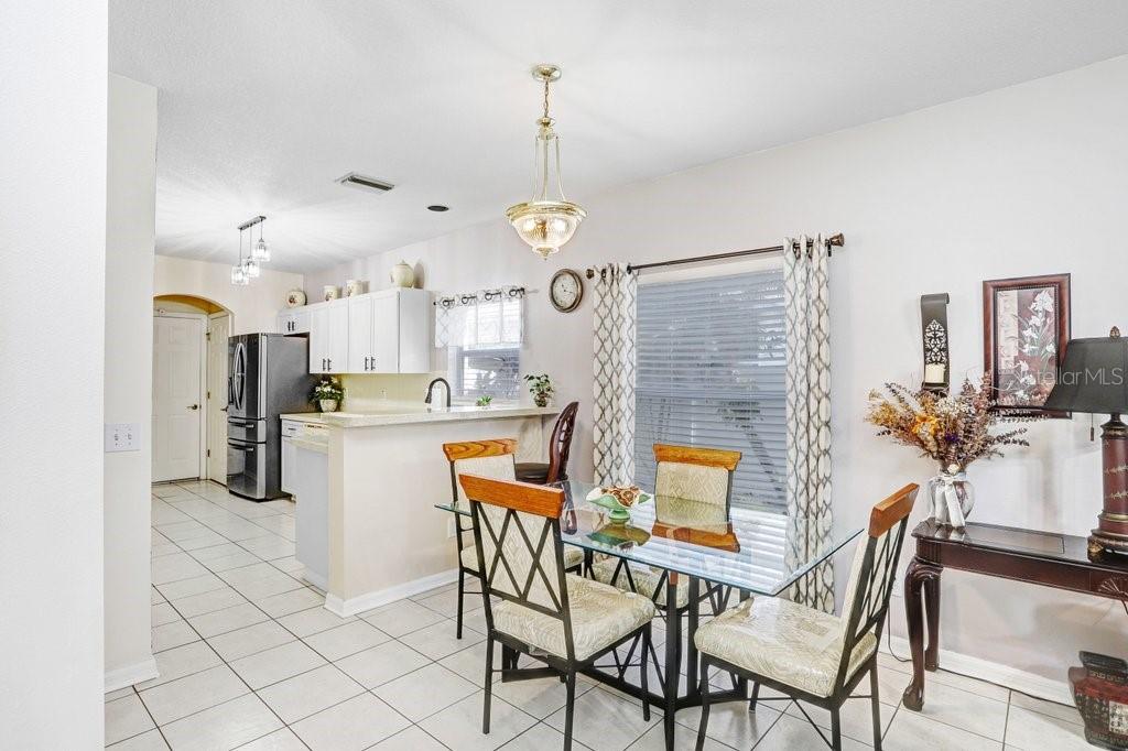 THOUSAND OAKS MULTI FAMILY - Residential