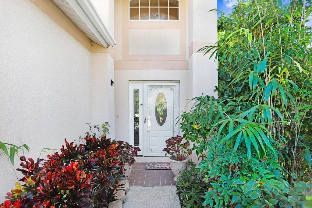 THOUSAND OAKS MULTI FAMILY - Residential