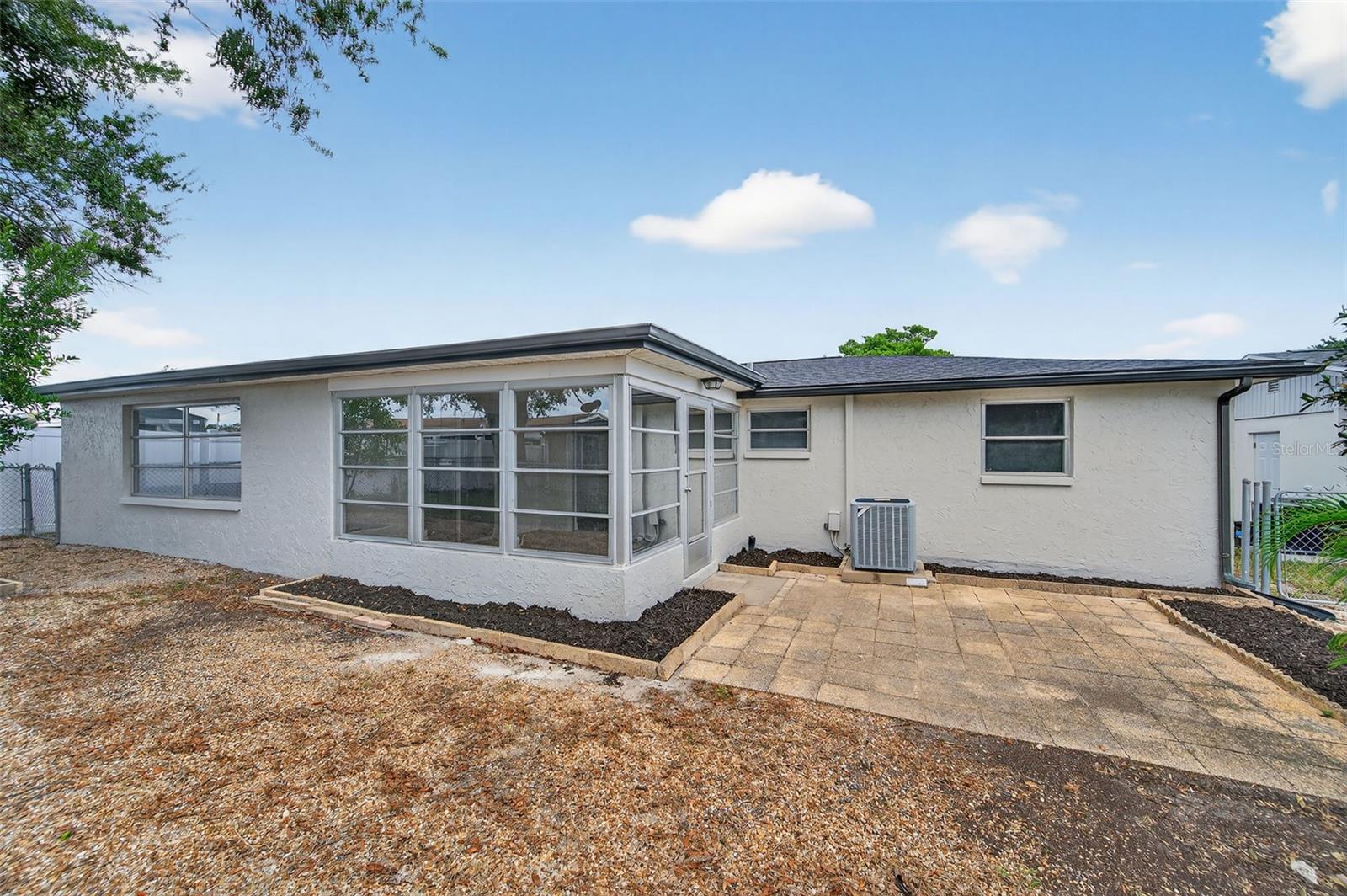 GULF HIGHLANDS - Residential