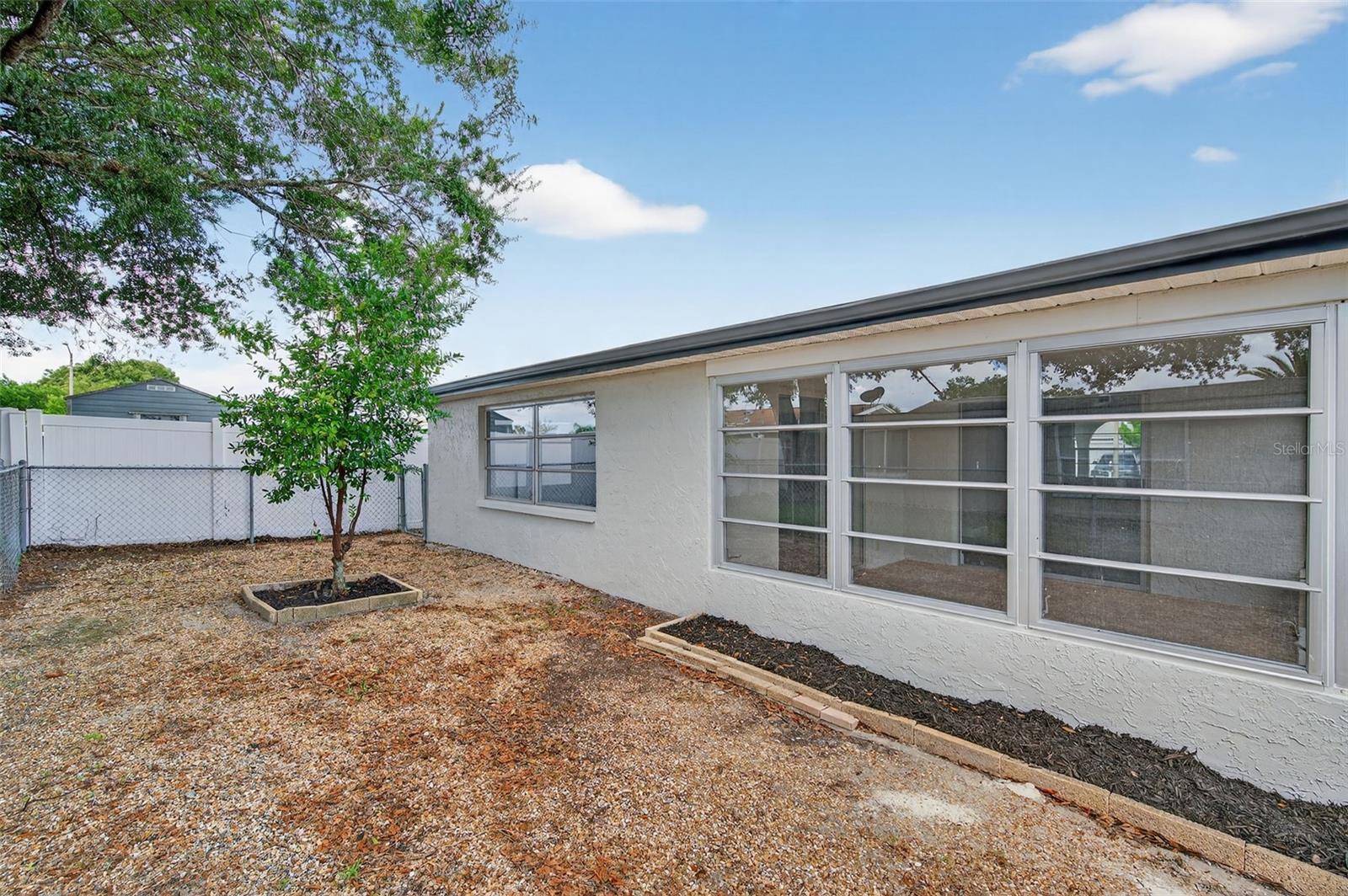 GULF HIGHLANDS - Residential