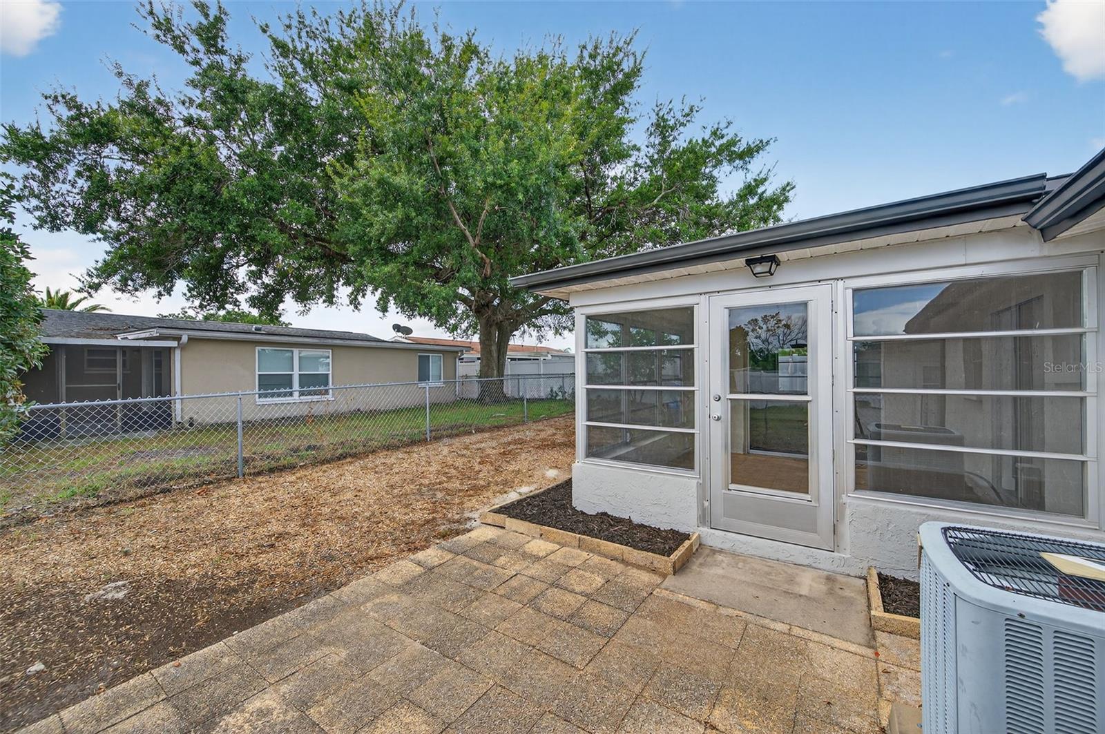 GULF HIGHLANDS - Residential