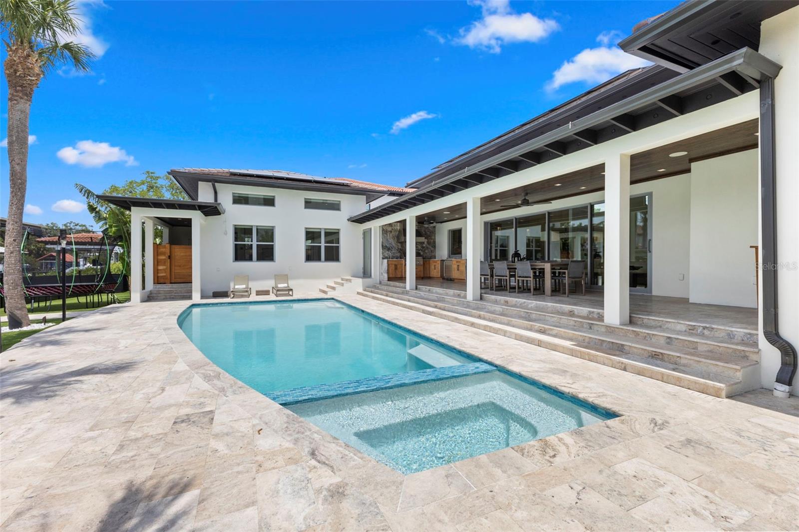 BEACH PARK - Residential