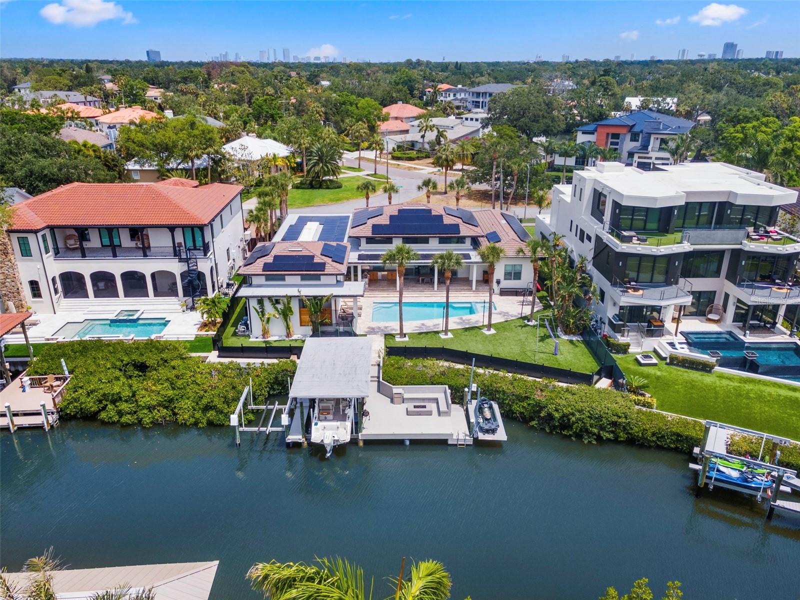 BEACH PARK - Residential