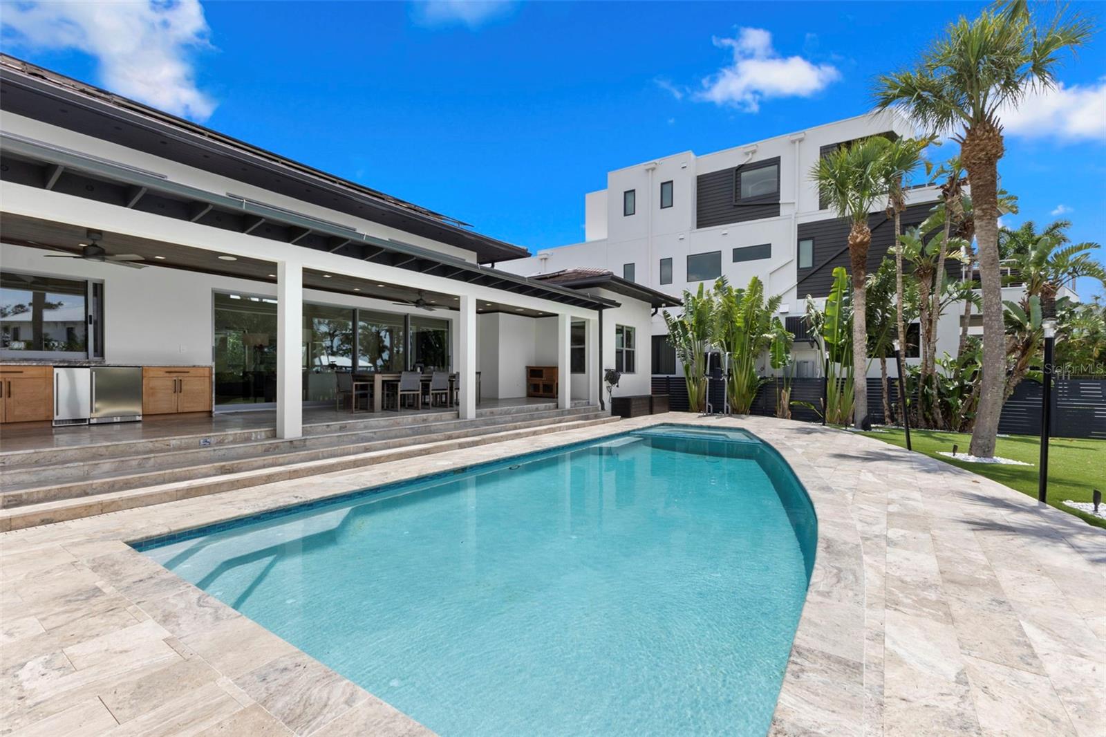 BEACH PARK - Residential