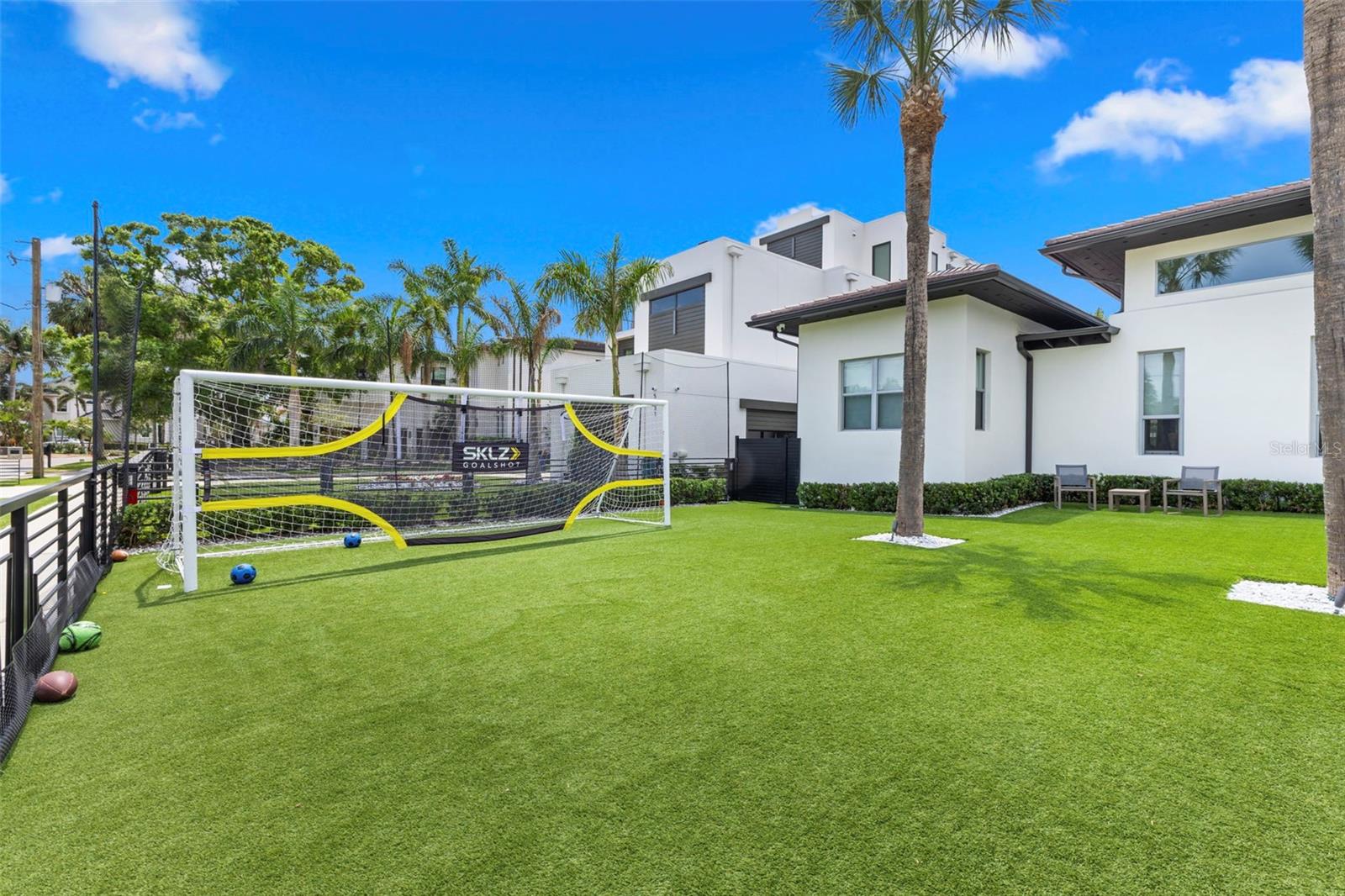 BEACH PARK - Residential