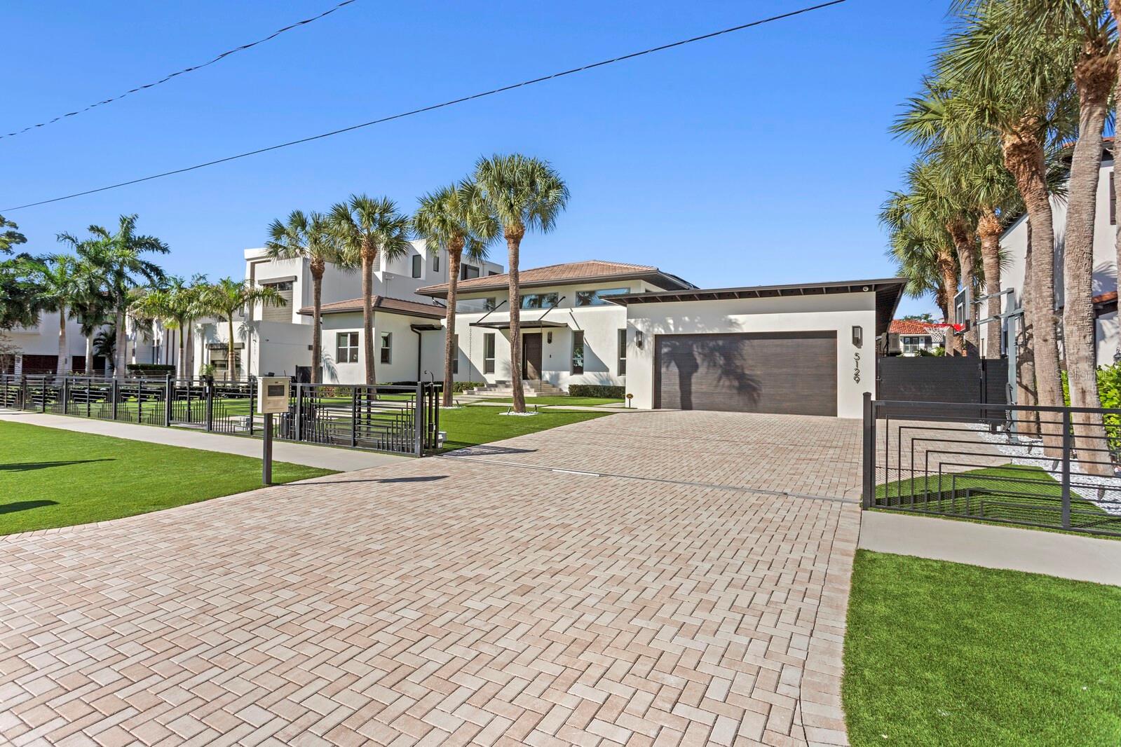 BEACH PARK - Residential