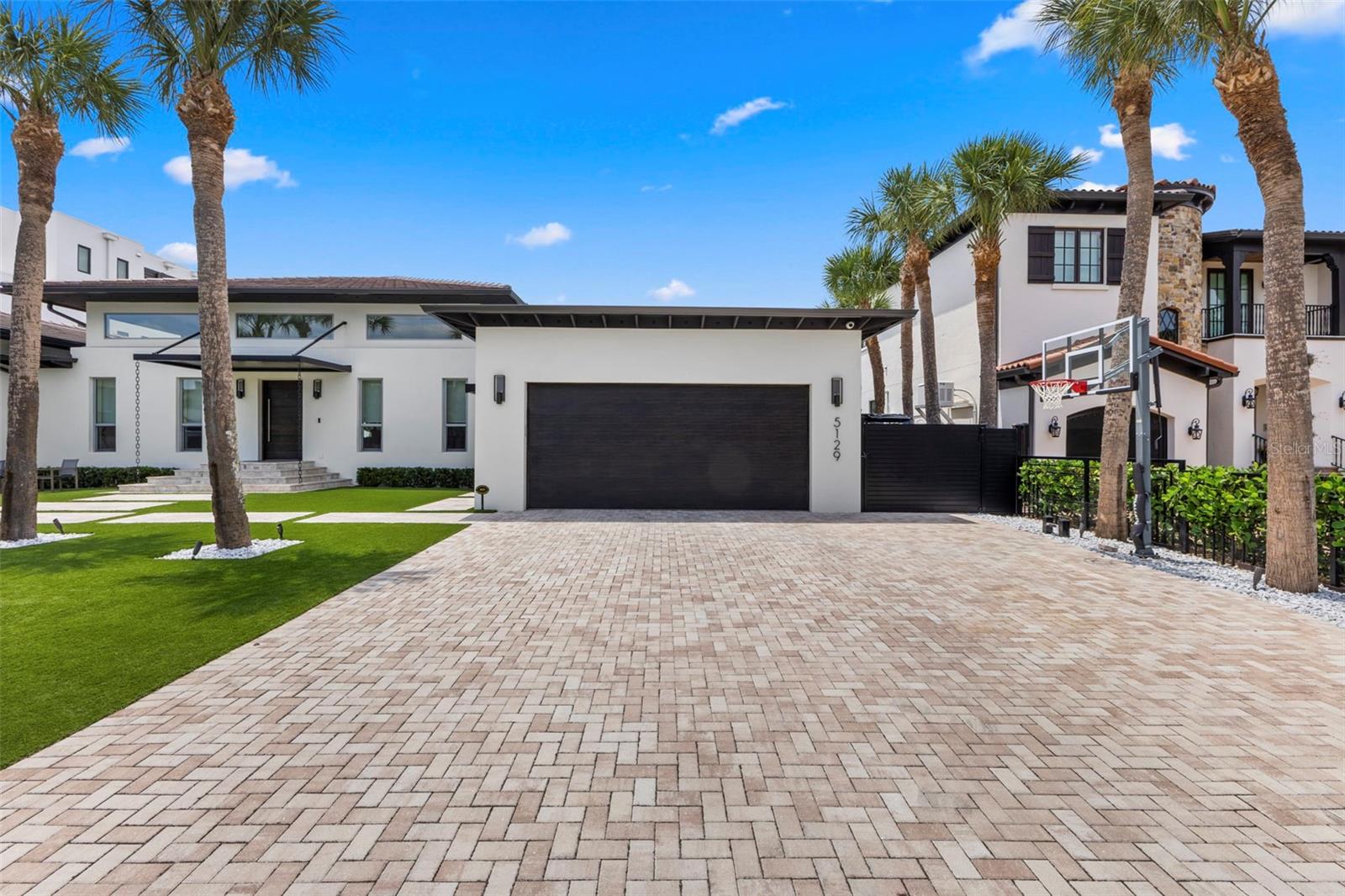 BEACH PARK - Residential