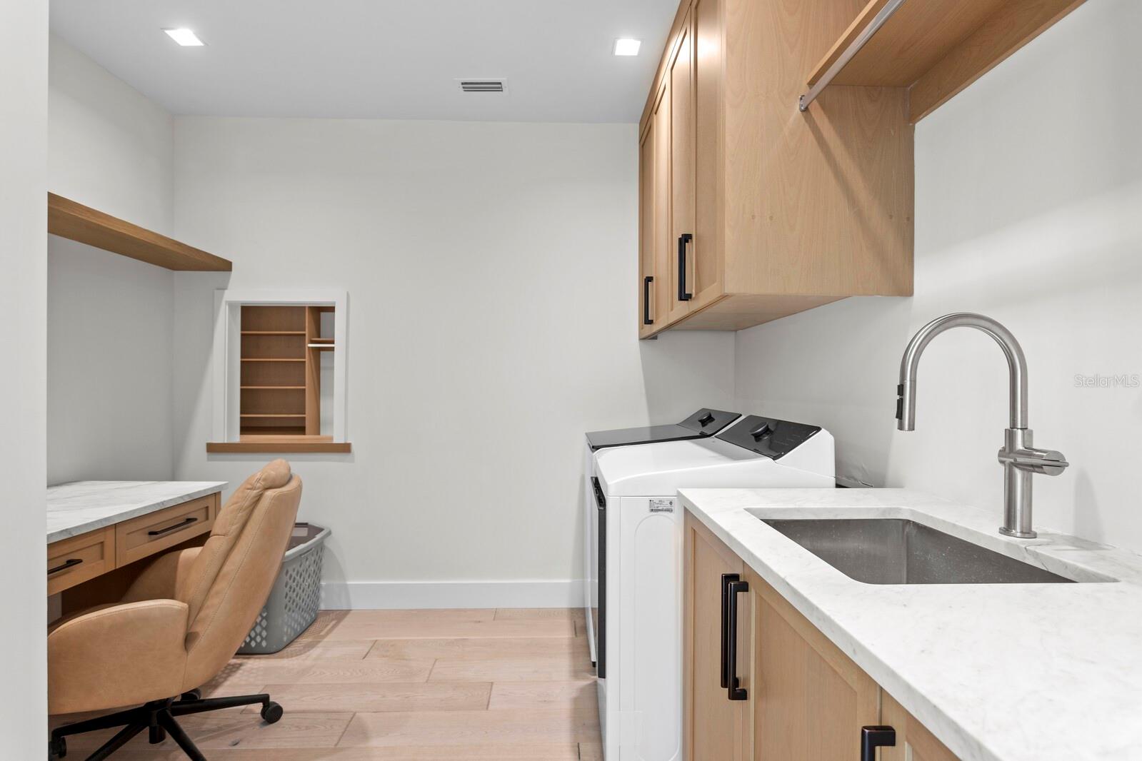 BEACH PARK - Residential