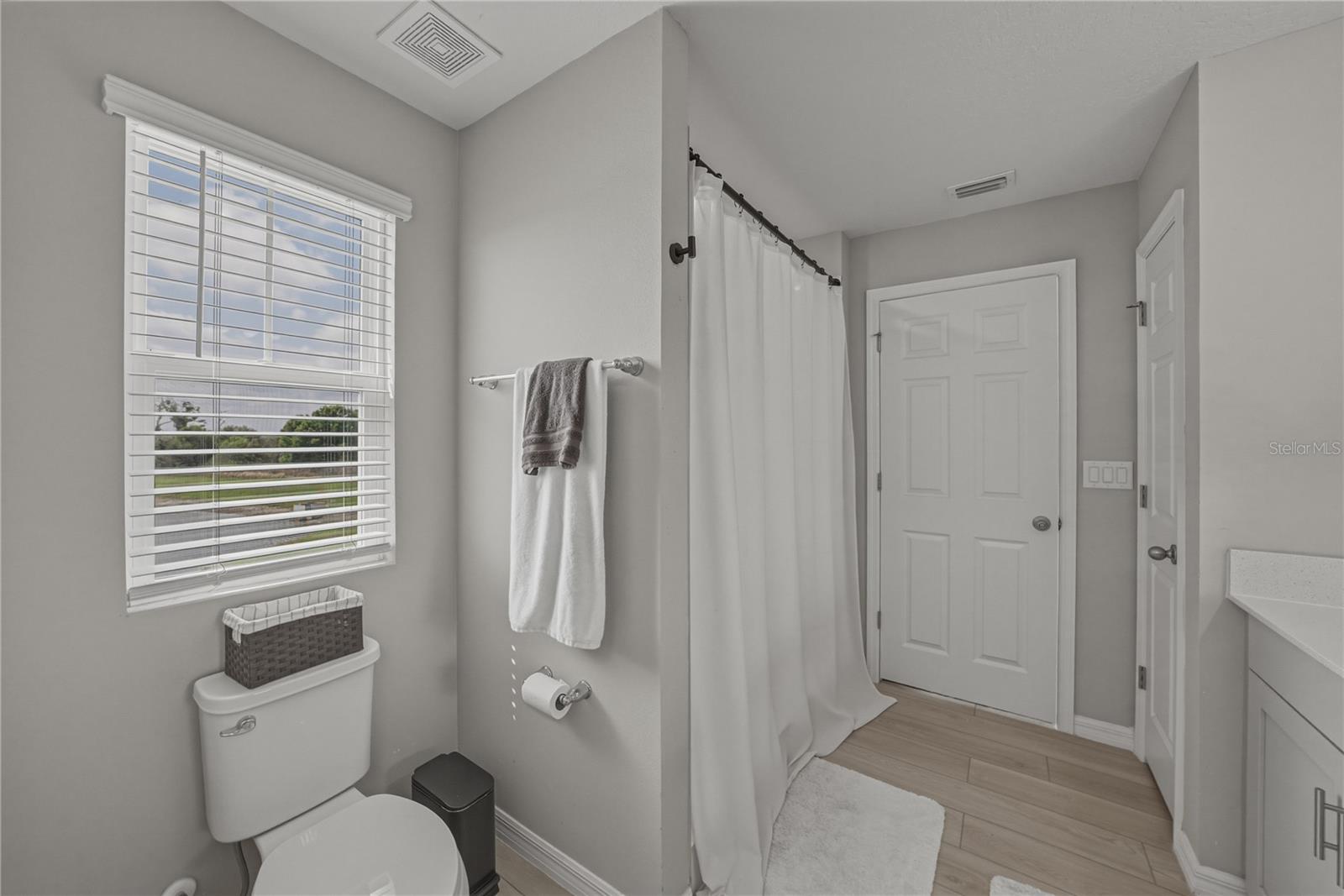 WATERSET WOLF CREEK PHASES A AND D1 LOT 27 BLOCK 6 - Residential