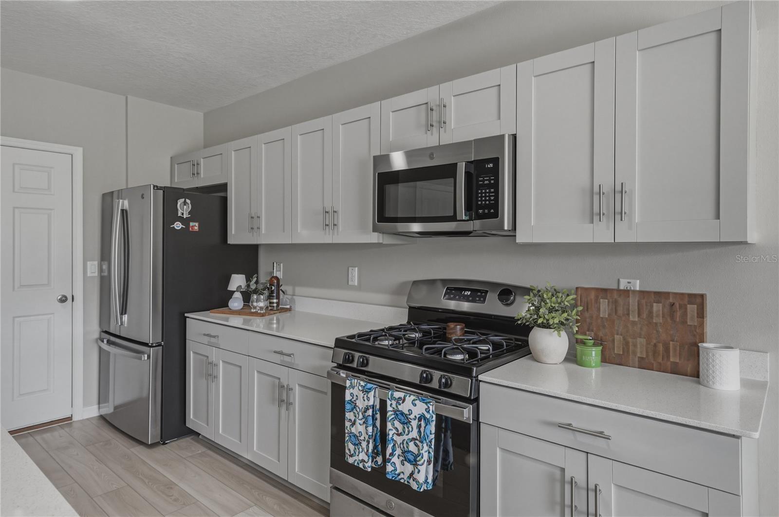 WATERSET WOLF CREEK PHASES A AND D1 LOT 27 BLOCK 6 - Residential