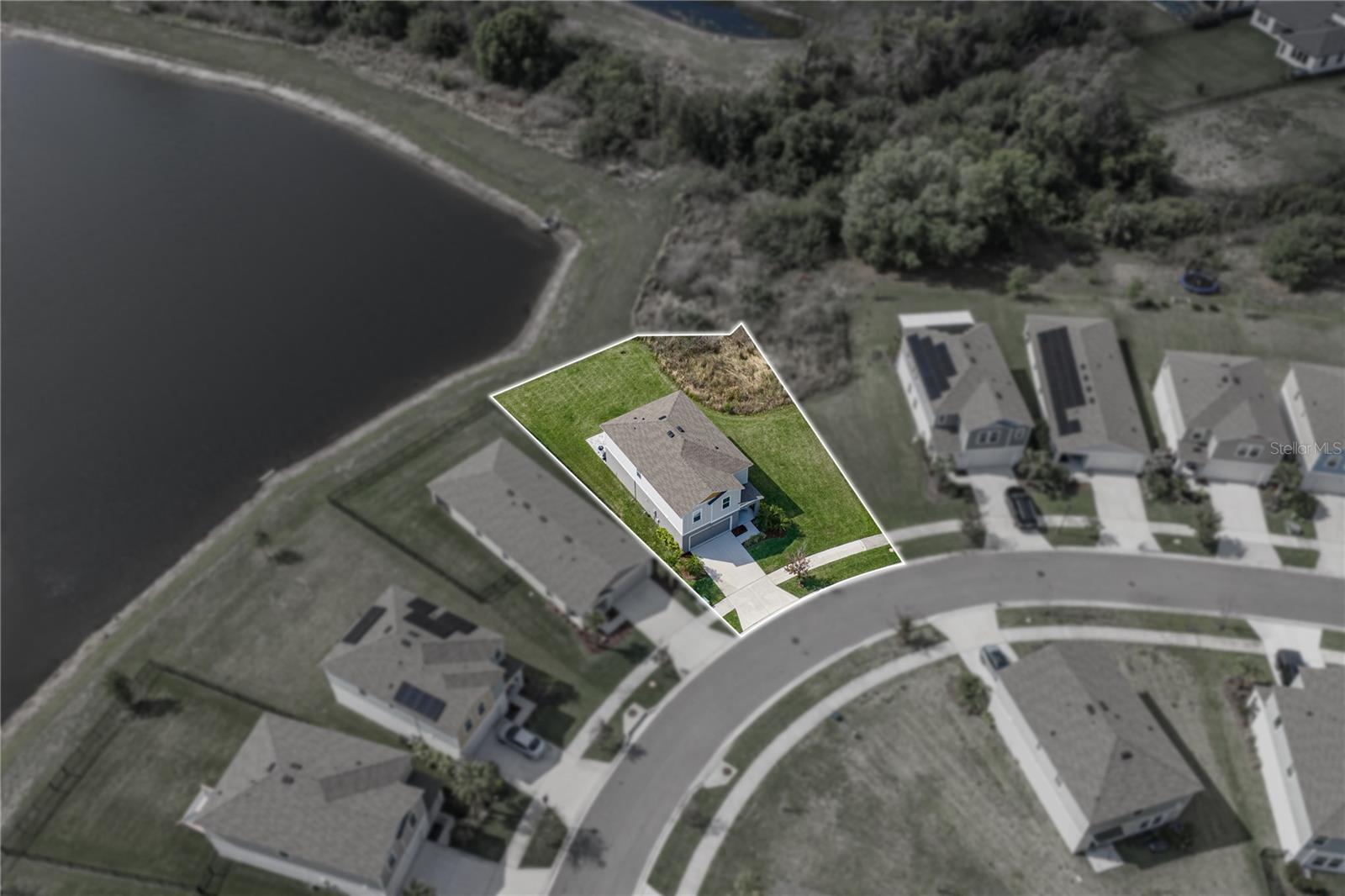 WATERSET WOLF CREEK PHASES A AND D1 LOT 27 BLOCK 6 - Residential