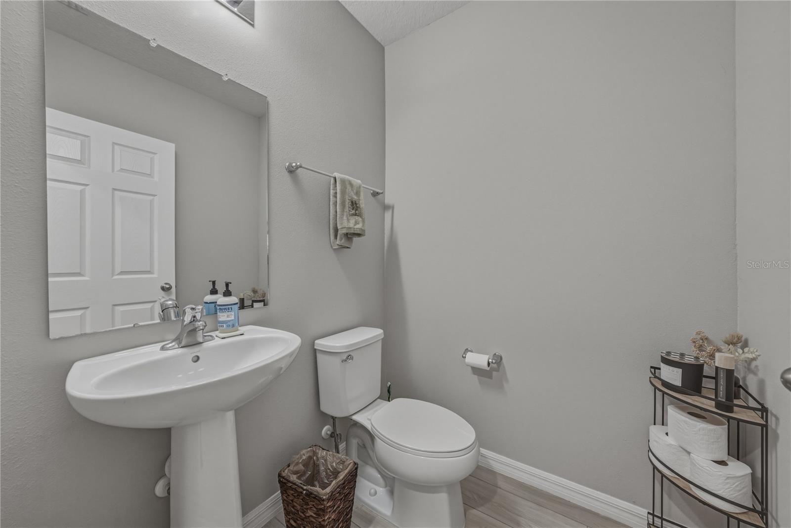 WATERSET WOLF CREEK PHASES A AND D1 LOT 27 BLOCK 6 - Residential