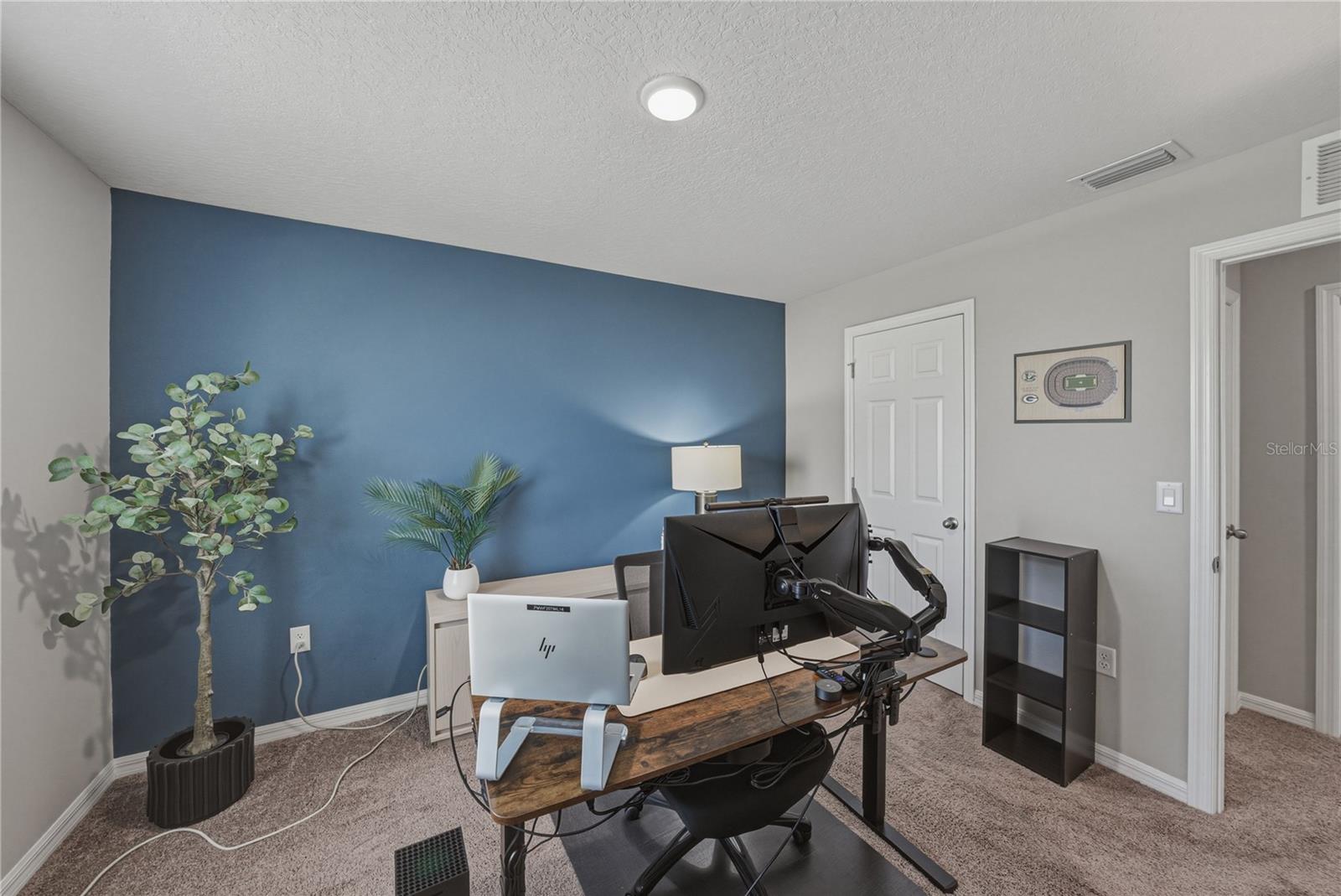 WATERSET WOLF CREEK PHASES A AND D1 LOT 27 BLOCK 6 - Residential