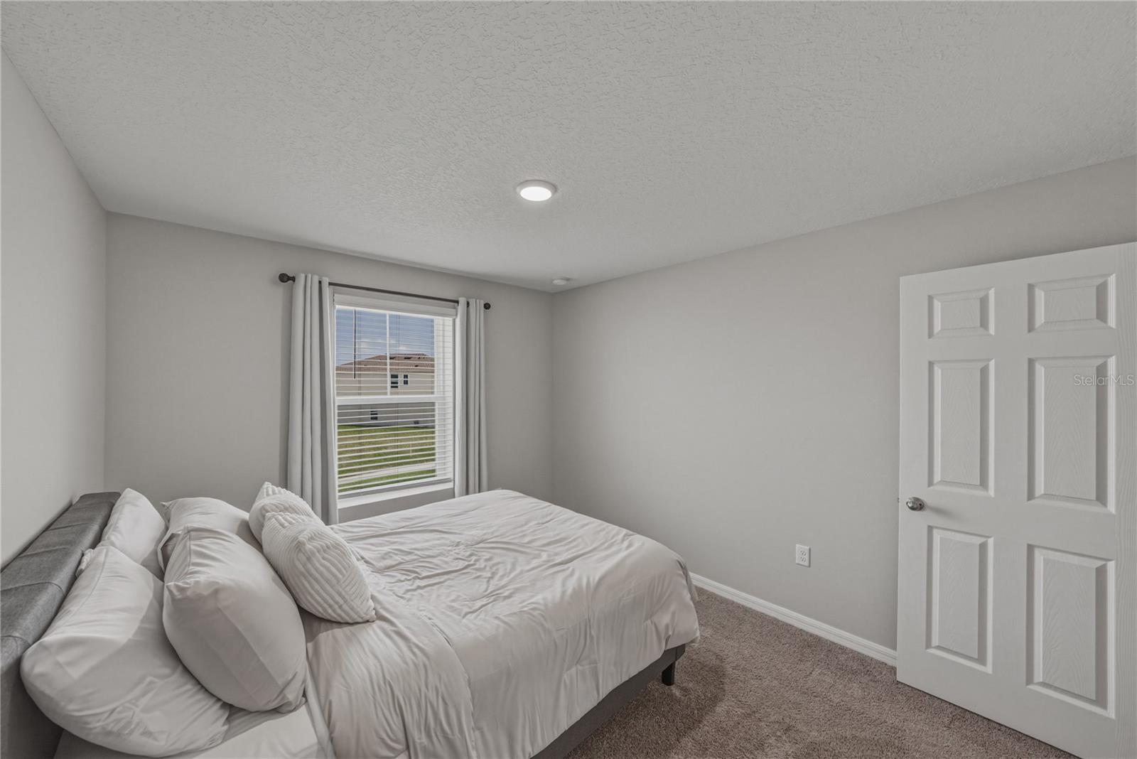 WATERSET WOLF CREEK PHASES A AND D1 LOT 27 BLOCK 6 - Residential