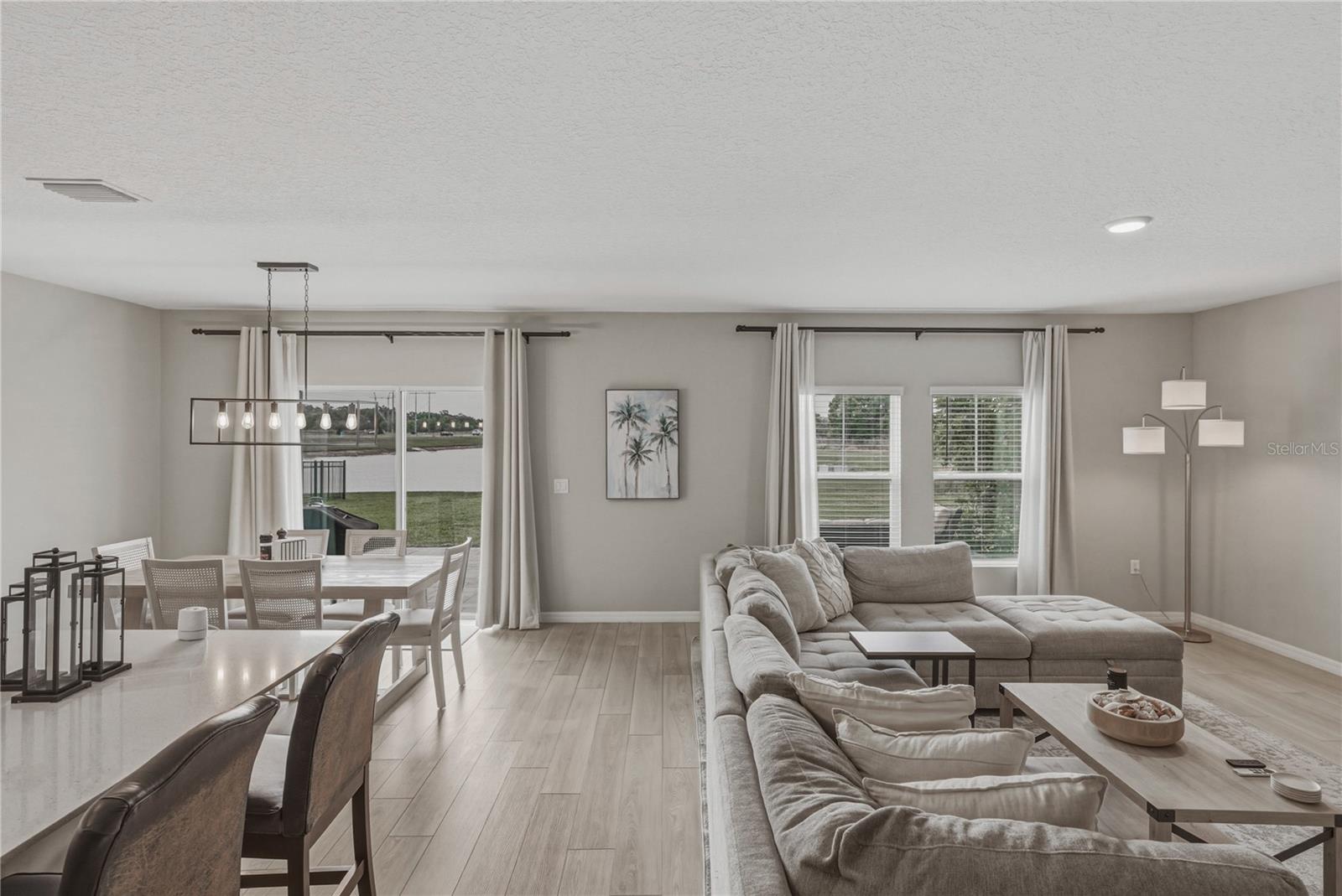 WATERSET WOLF CREEK PHASES A AND D1 LOT 27 BLOCK 6 - Residential