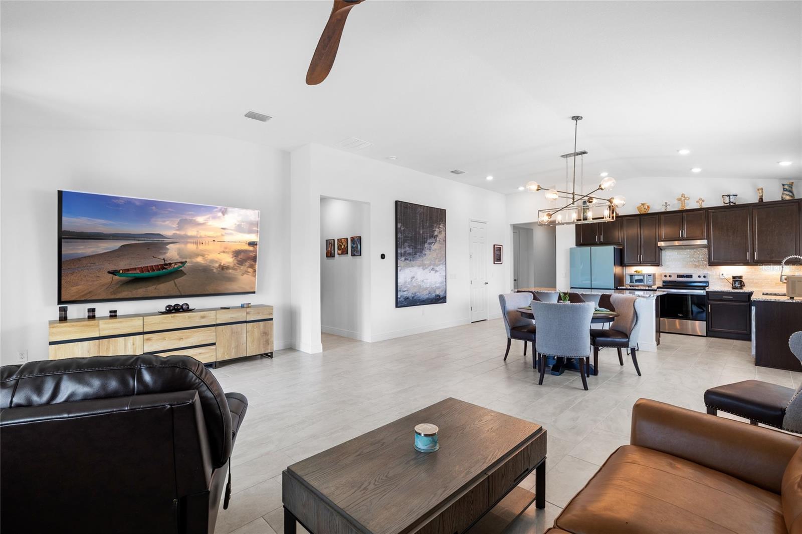 RIVERSTONE - Residential