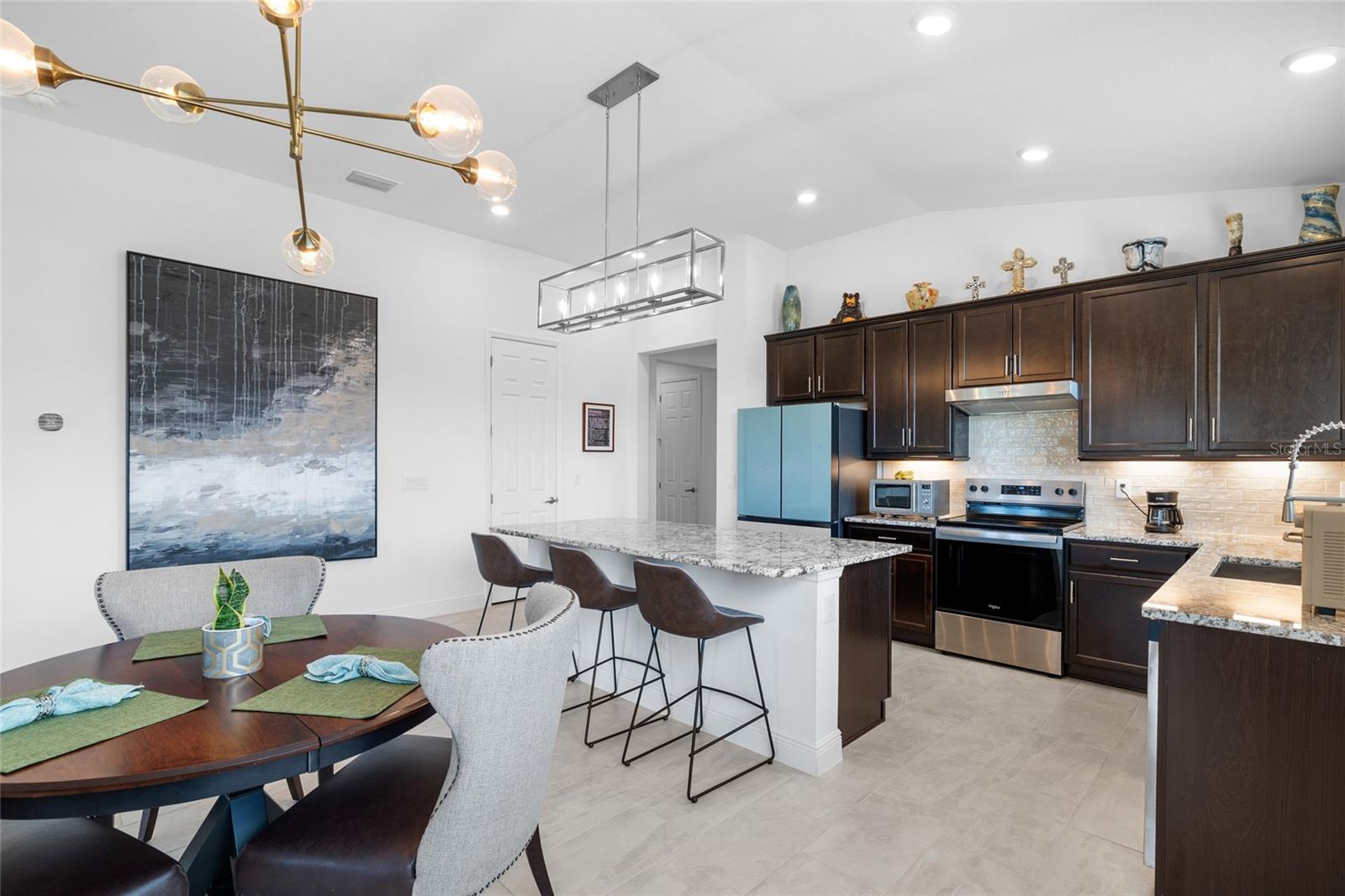 RIVERSTONE - Residential