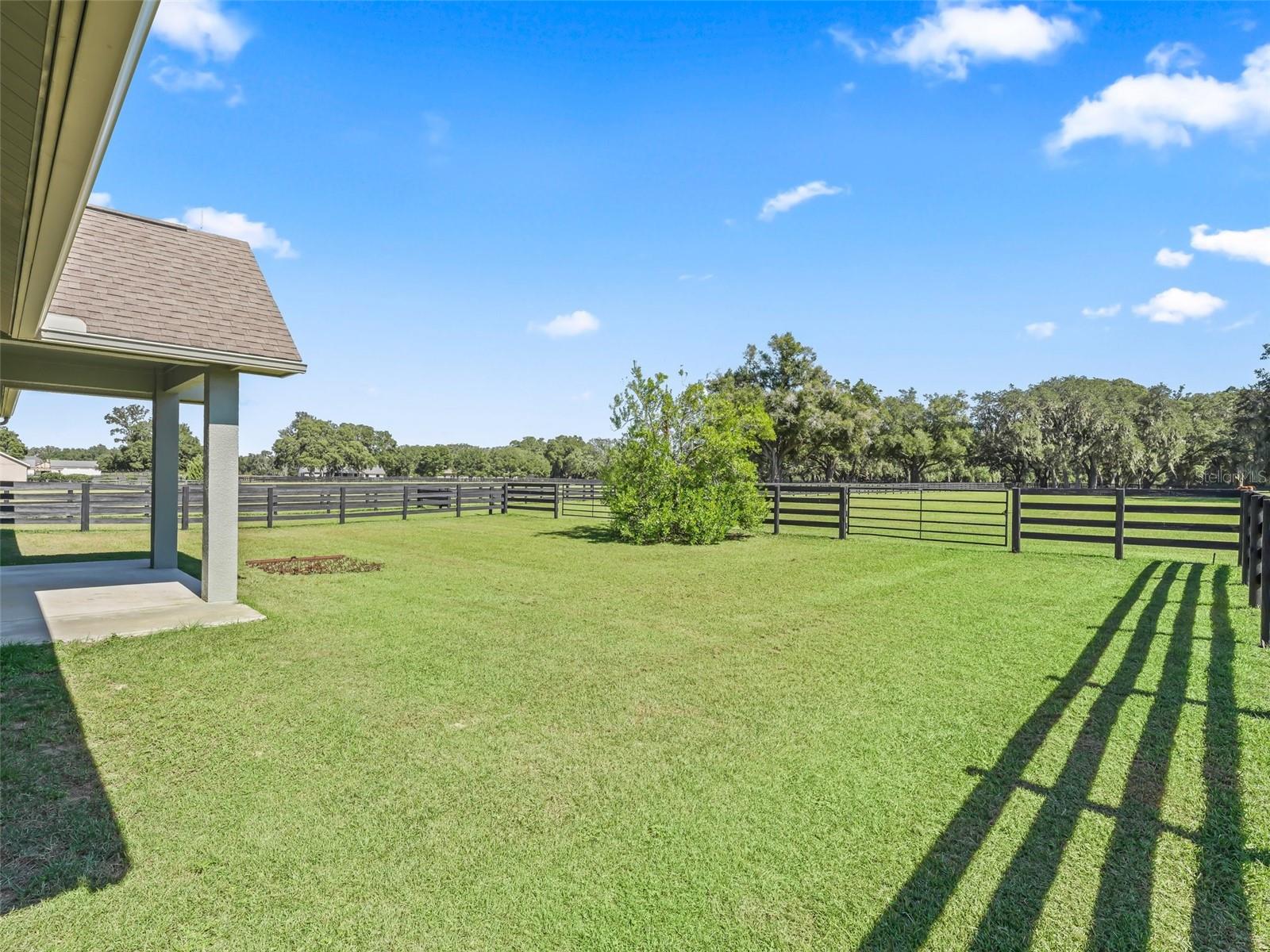 EQUINE ESTATES - Residential