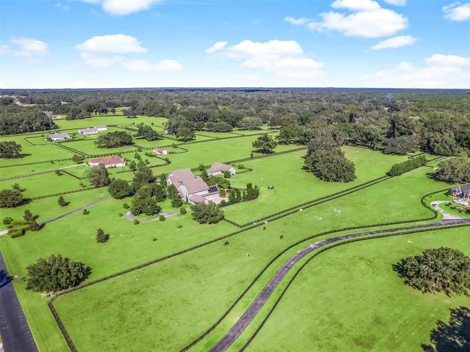 EQUINE ESTATES - Residential