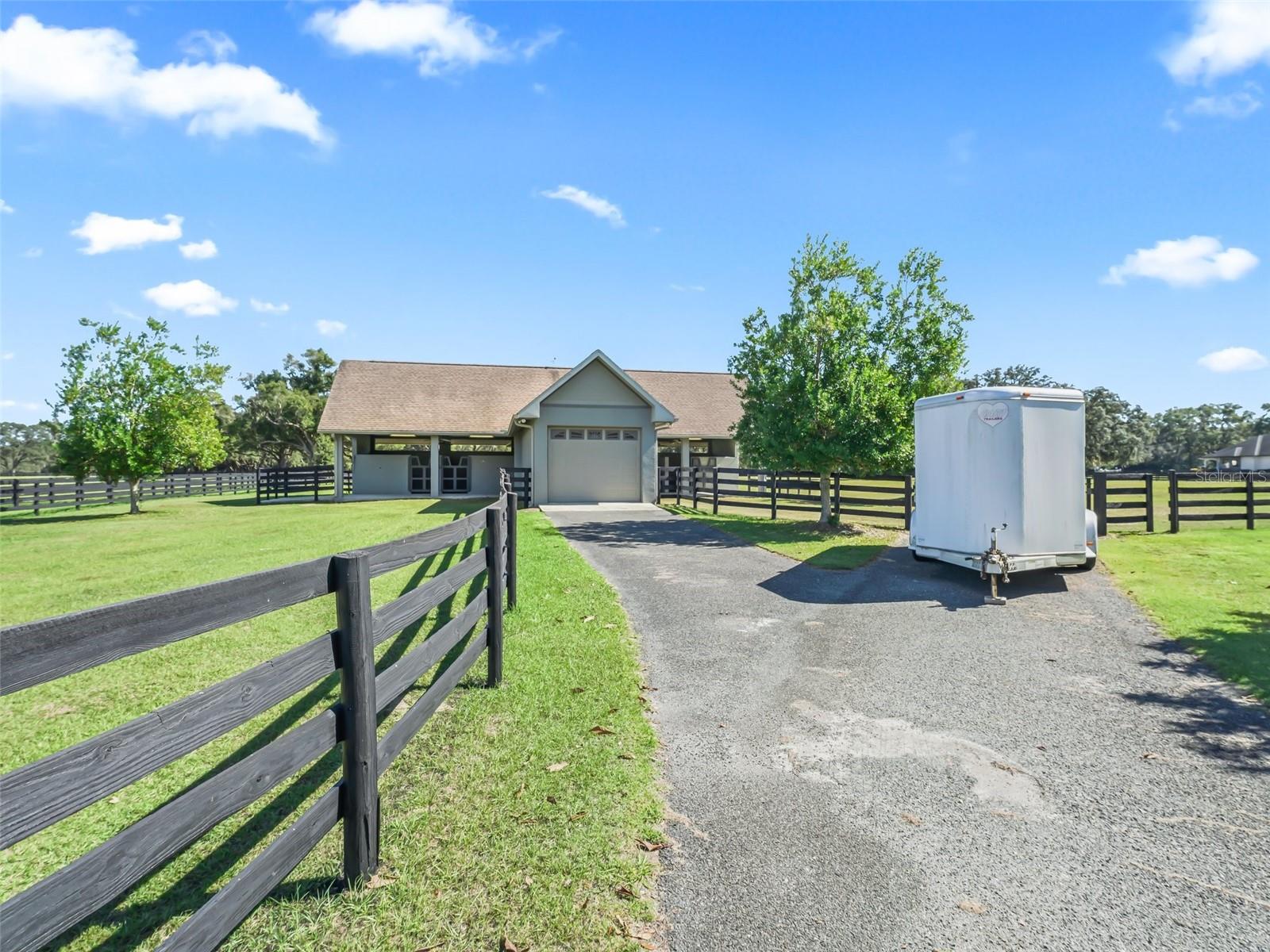 EQUINE ESTATES - Residential