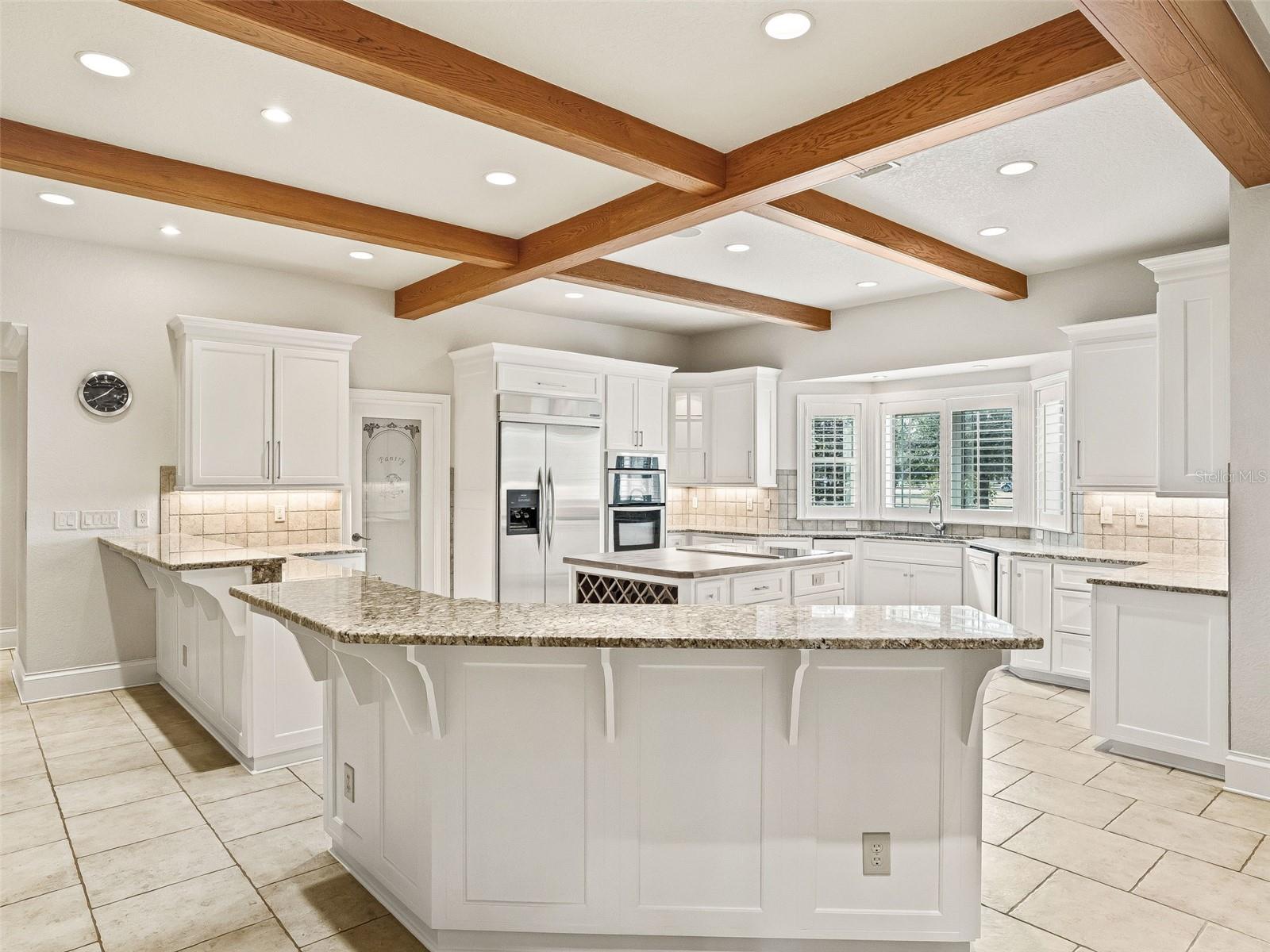 EQUINE ESTATES - Residential