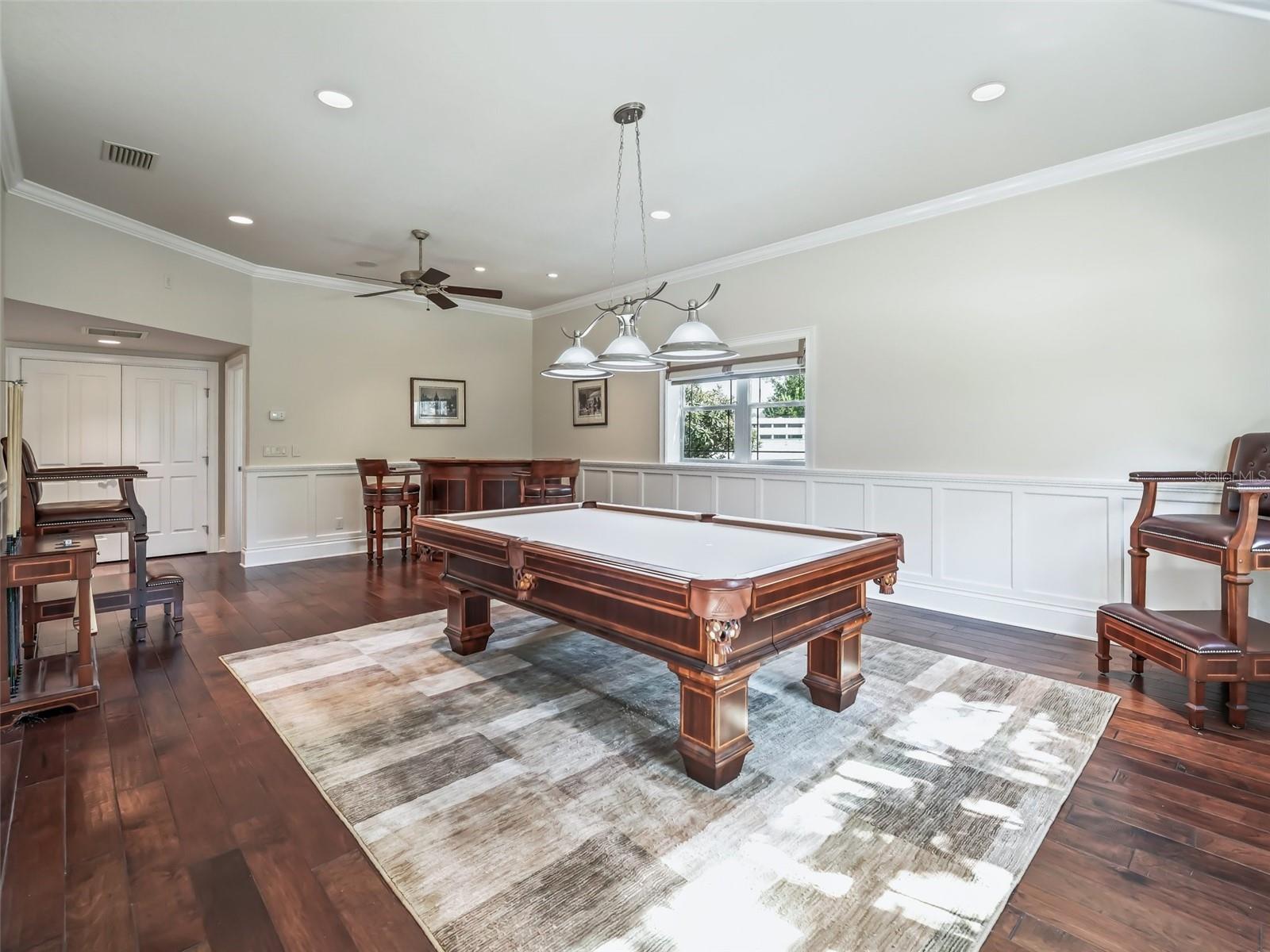 EQUINE ESTATES - Residential