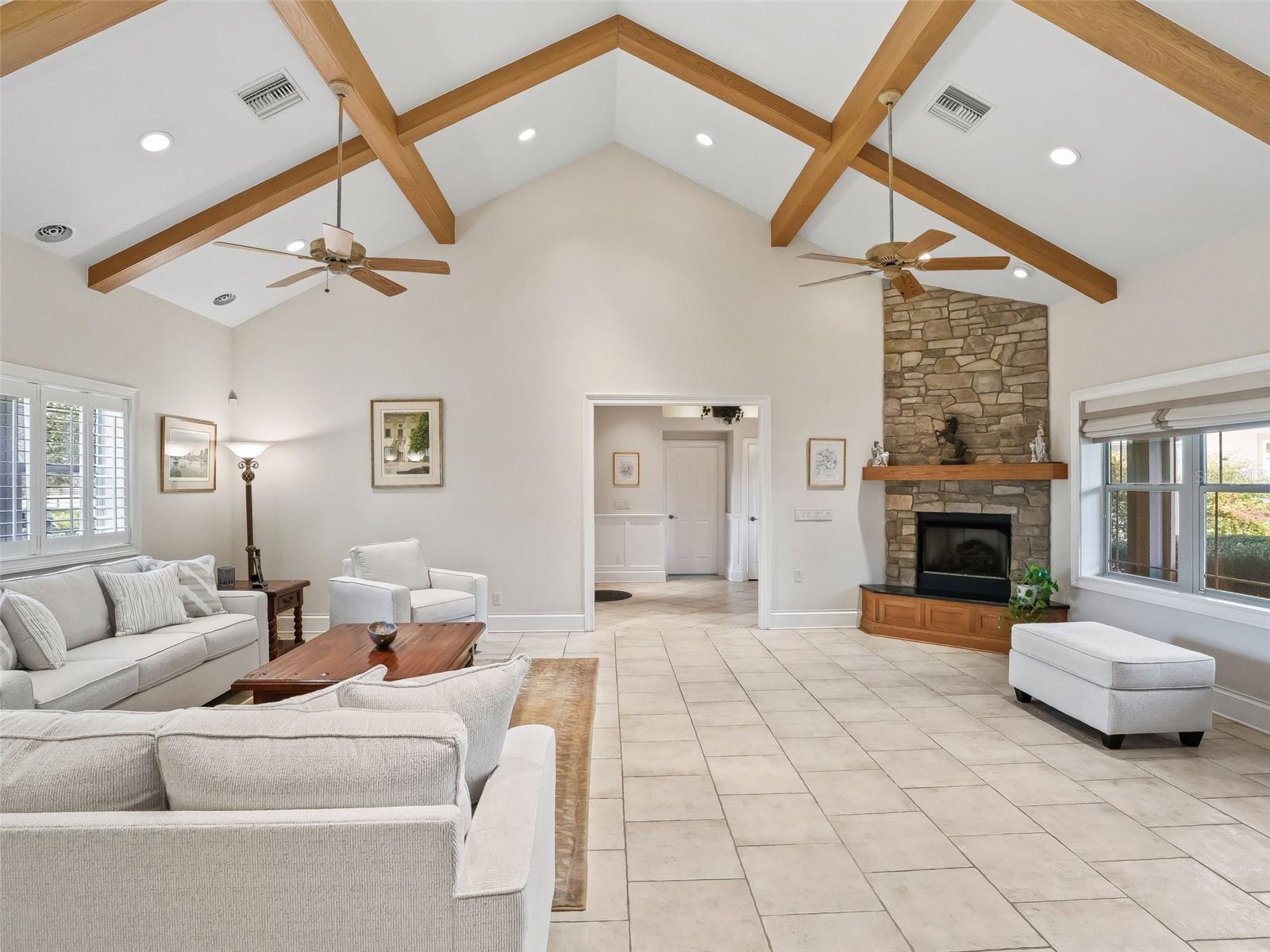 EQUINE ESTATES - Residential