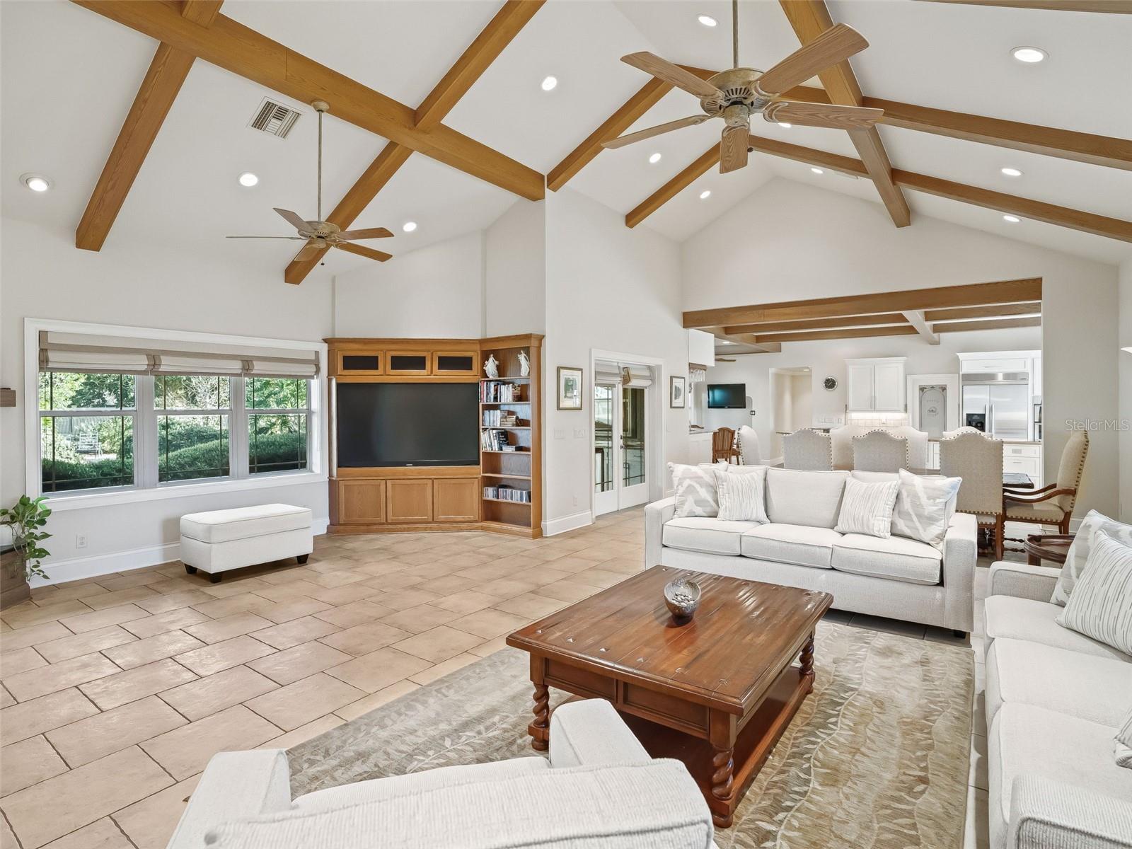 EQUINE ESTATES - Residential